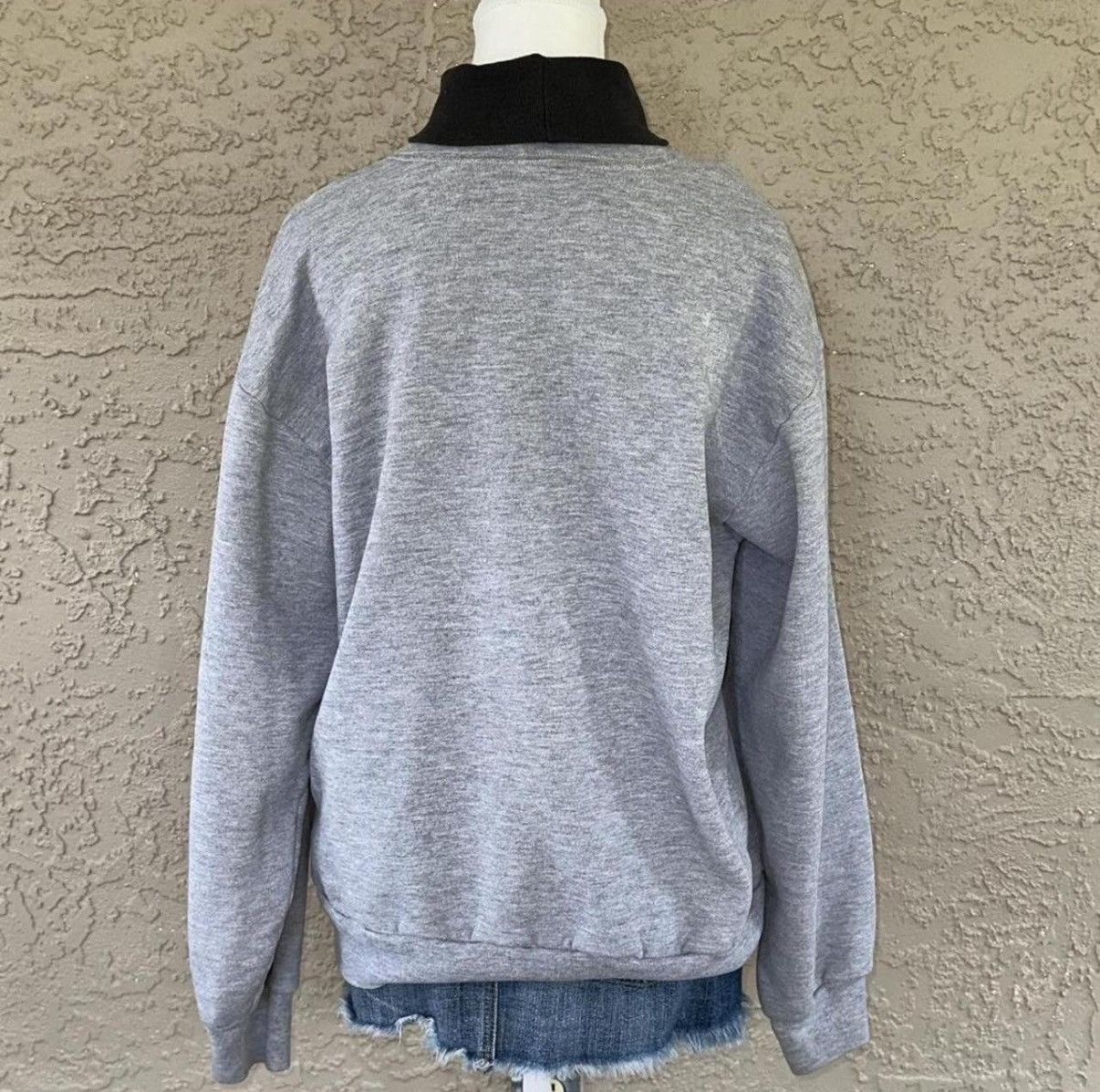 Majestic Vintage 2001 Bucs sweater with built in turtleneck Size L / US 10 / IT 46 - 3 Thumbnail