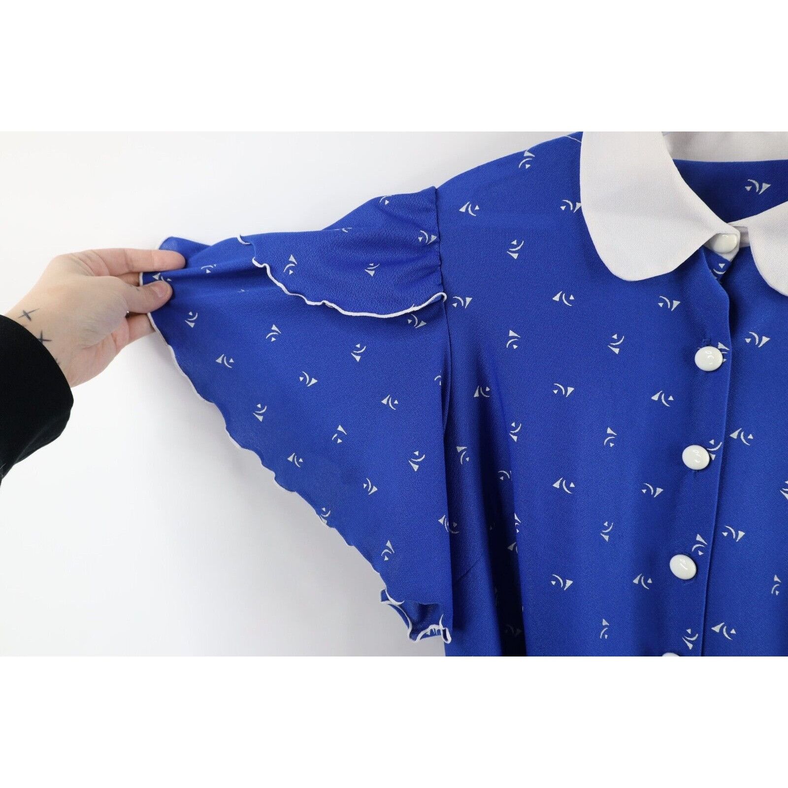 Vintage Vintage 70s Streetwear Distressed Belted Collared Dress Size S / US 4 / IT 40 - 10 Thumbnail