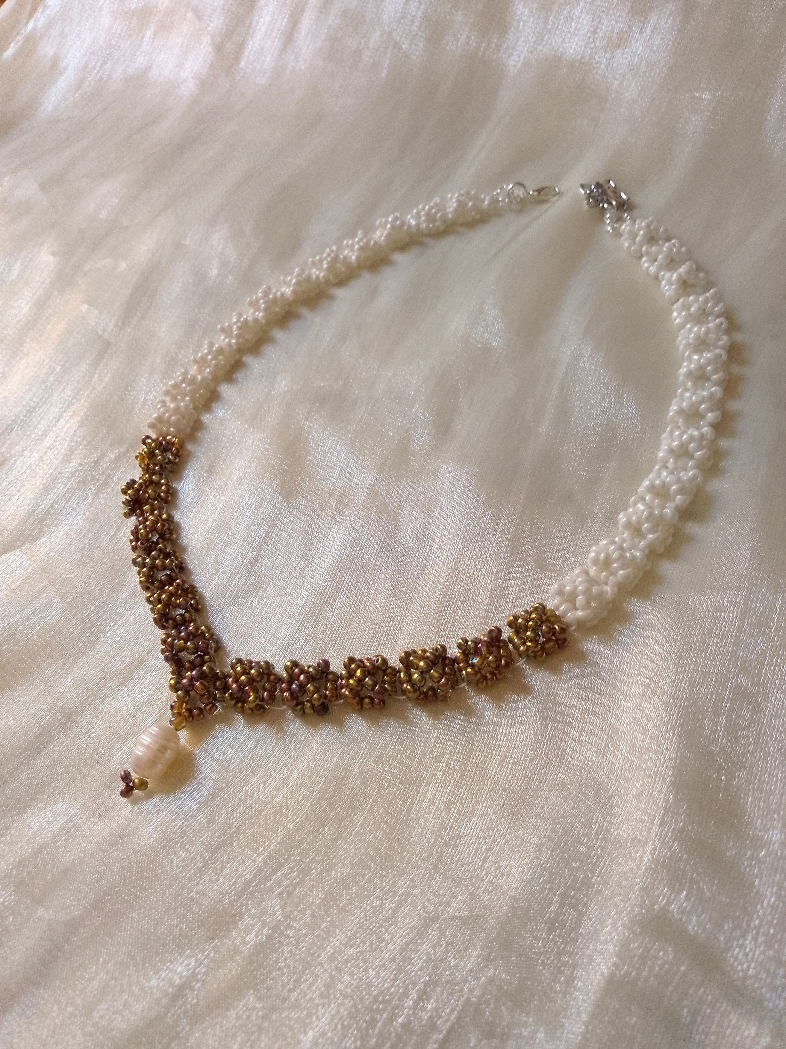 Handmade Elegant necklace natural freshwater pearls Golden Ivory Size ONE SIZE - 7 Thumbnail