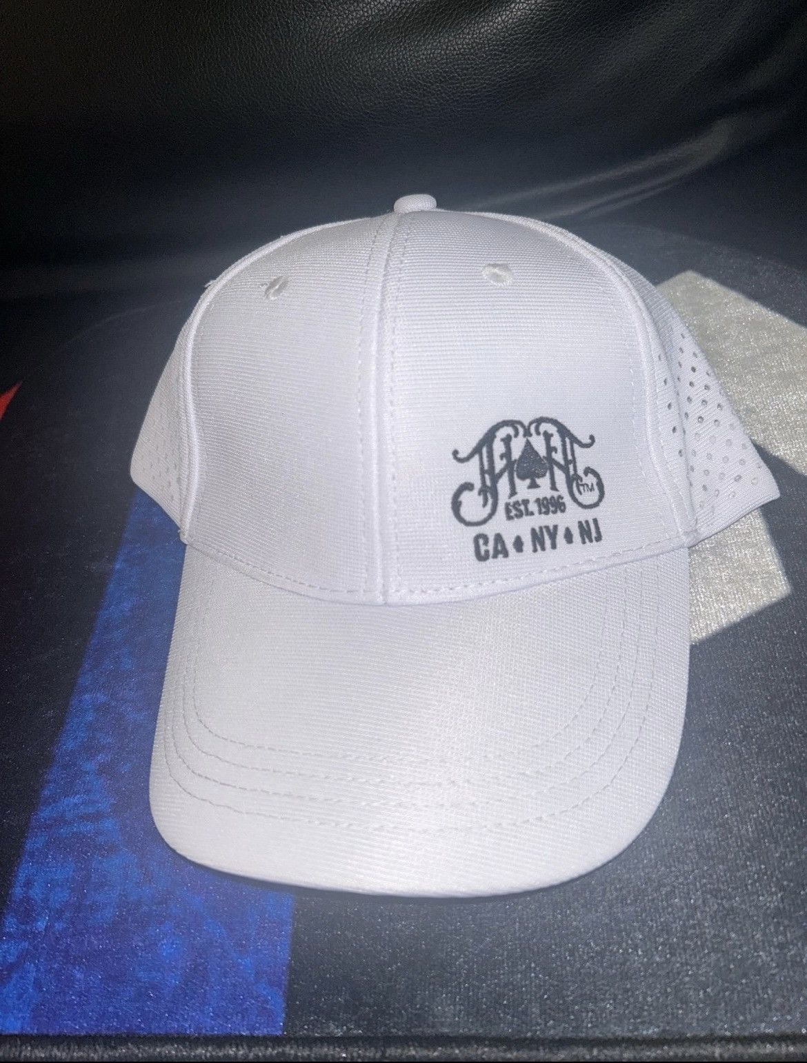 Vintage Vintage hat available now dead stock buy now Size ONE SIZE - 1 Thumbnail