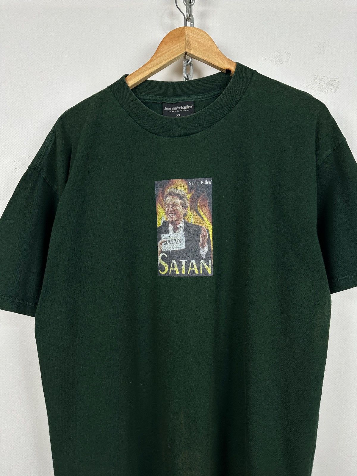 Vintage Vintage Serial Killer Satan Jerry Springer Skate T-Shirt Size US XL / EU 56 / 4 - 2 Thumbnail