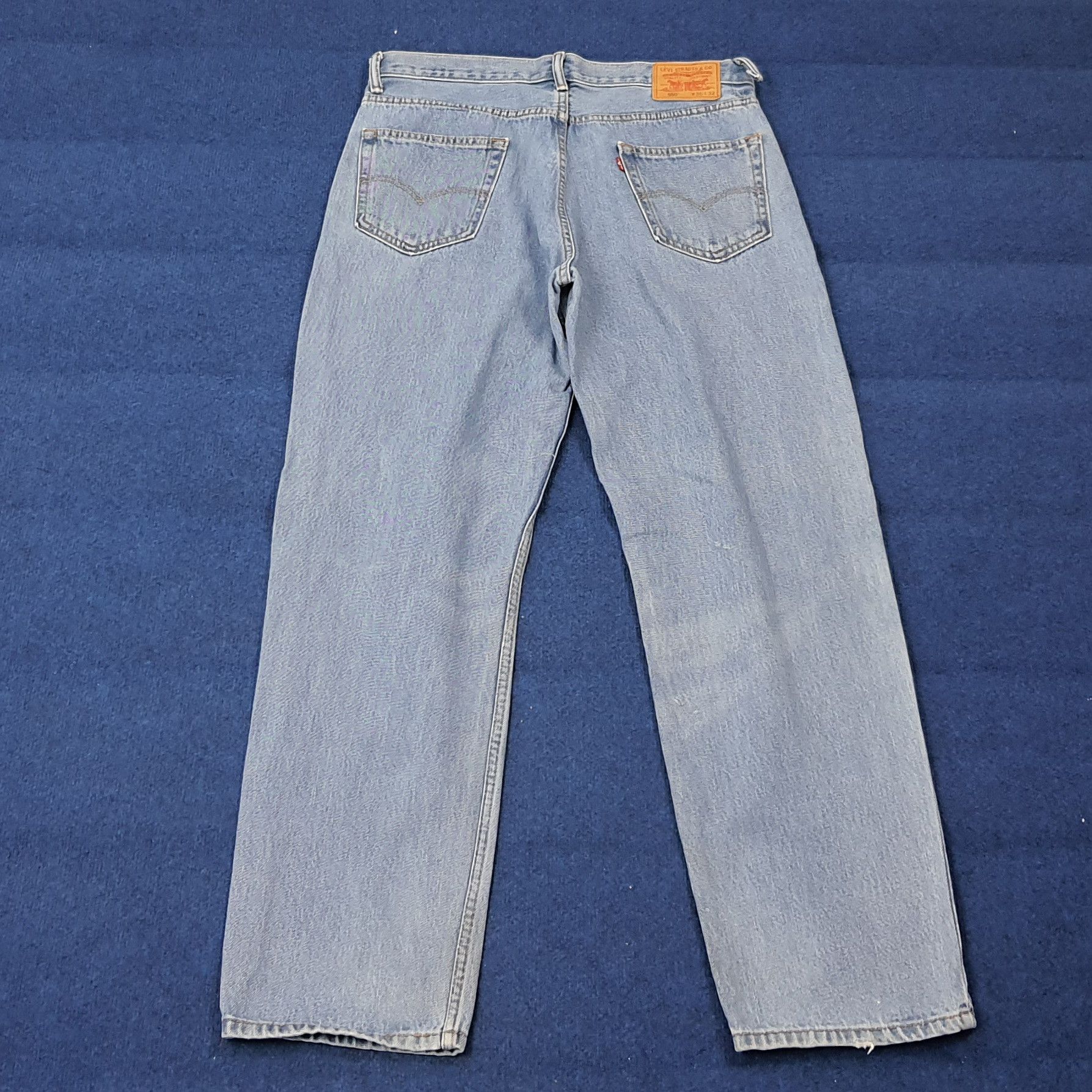 Levi's VINTAGE 90s LEVI'S 550 Distressed Light Wash Jeans C272N7 Size US 36 / EU 52 - 4 Thumbnail