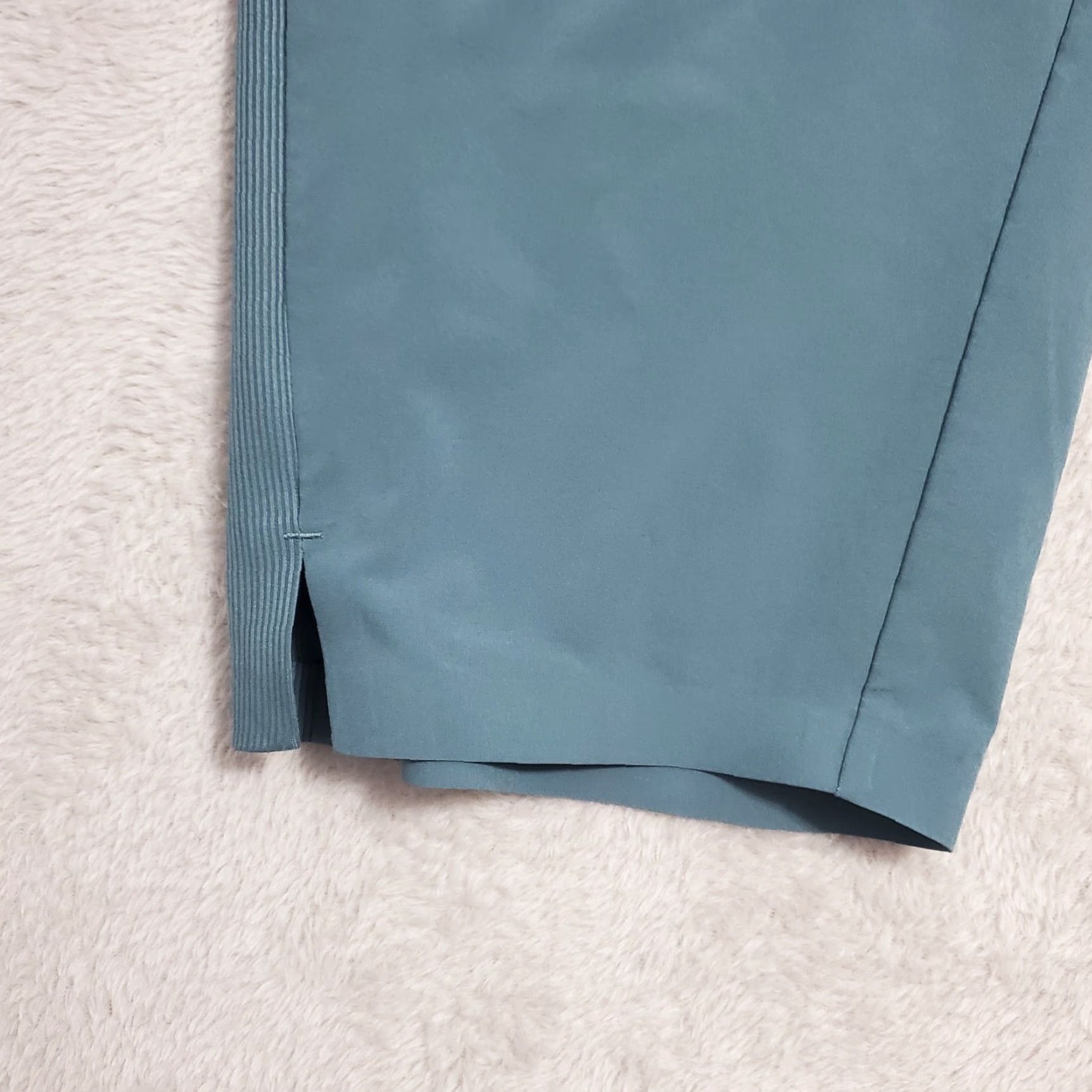 Athleta VINTAGE Athleta Brooklyn Mid Rise Ankle Pant Women Plus 22 Green Pull On Pockets Active Size 40" / US 18 - 6 Thumbnail