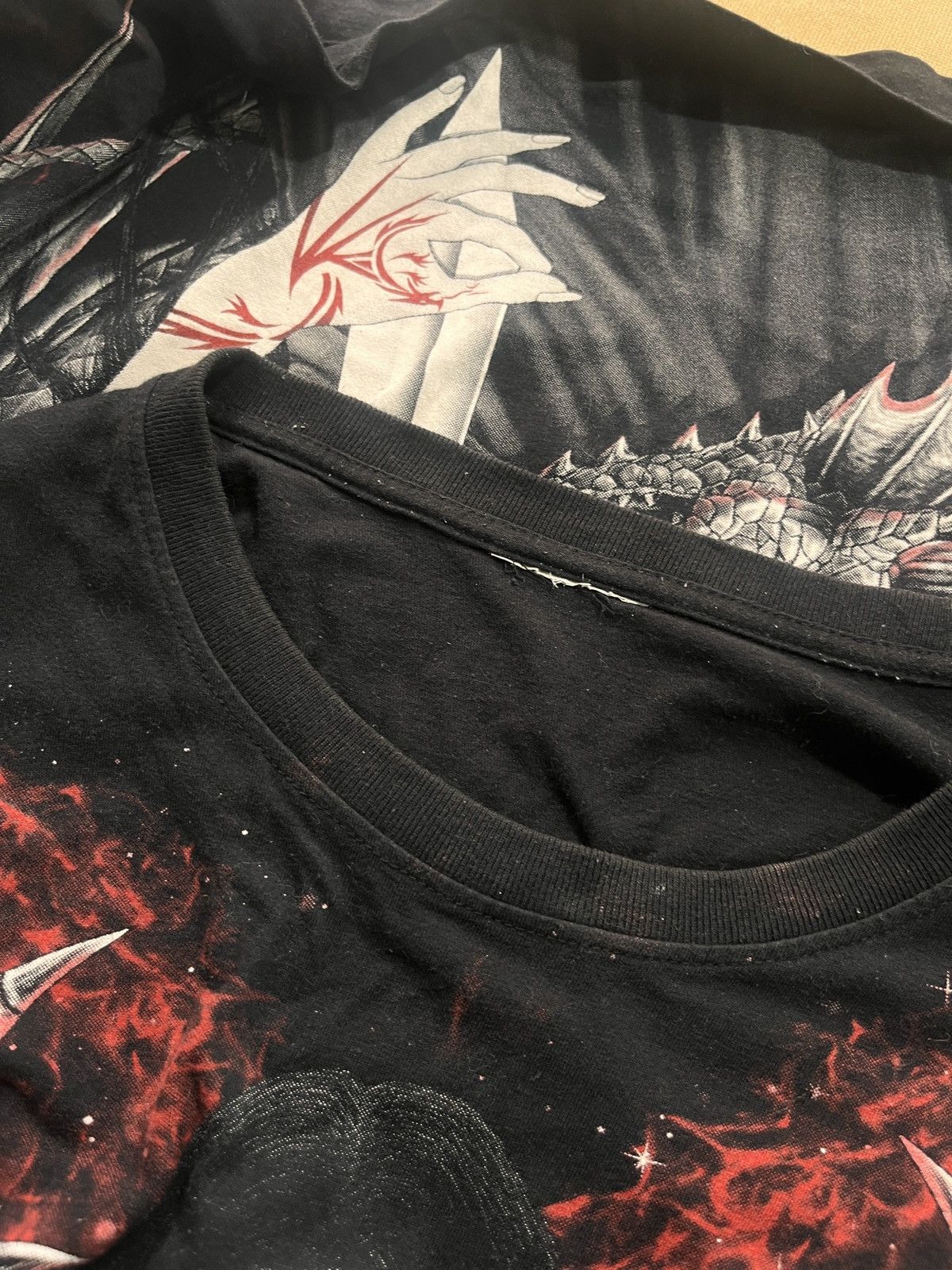 Vintage Rare Vintage Y2K AOP Dragon Tee – All Over Single Stitch Size US XL / EU 56 / 4 - 4 Thumbnail