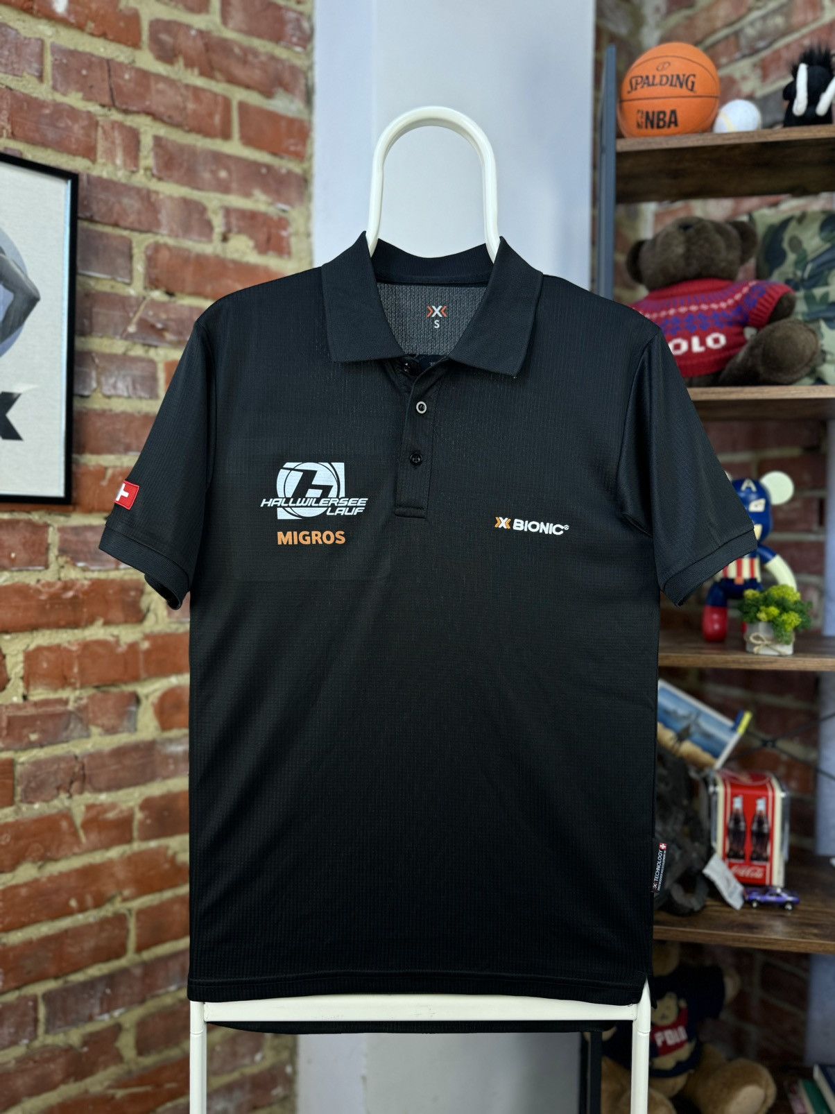 Other XBIONIC MIGROS Hallwilersee Lauf Black Polyester Polo Shirt Size US S / EU 44-46 / 1 - 1 Thumbnail