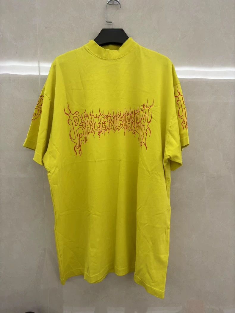 Balenciaga Balenciaga Devanagari Letter Short Sleeve with Limited Fla Size US M / EU 48-50 / 2 - 1 Thumbnail