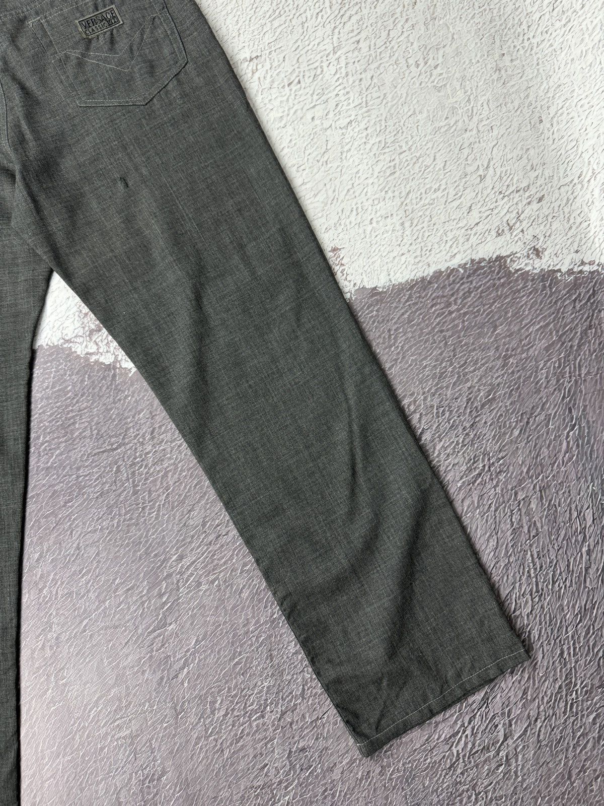 Versace Versace Classic V2 vintage grey wool casual pants logo Size US 32 / EU 48 - 13 Thumbnail