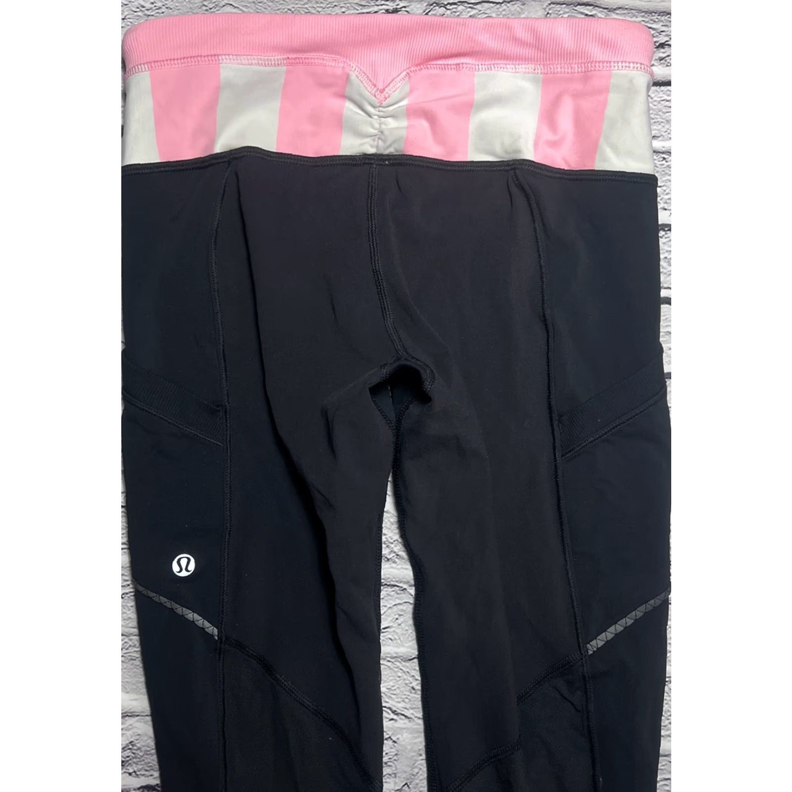 Lululemon Lululemon Leggings Cropped Luxtreme Black Pink Striped Waist 4 Women's Athletic Tight Compression Size 27" / US 4 / IT 40 - 3 Thumbnail