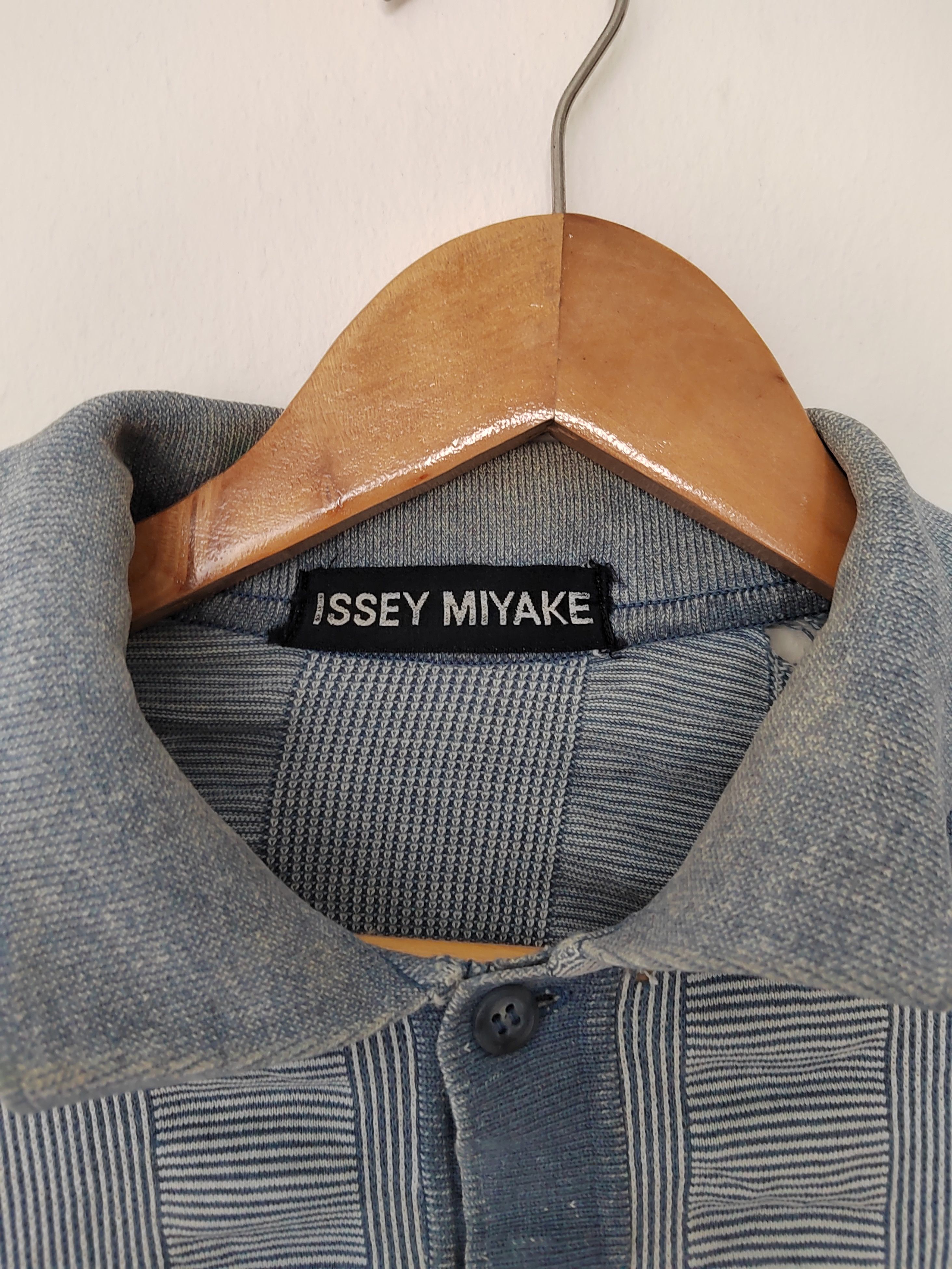 Issey Miyake Vintage Issey miyake curve polo shirt Size US L / EU 52-54 / 3 - 2 Thumbnail