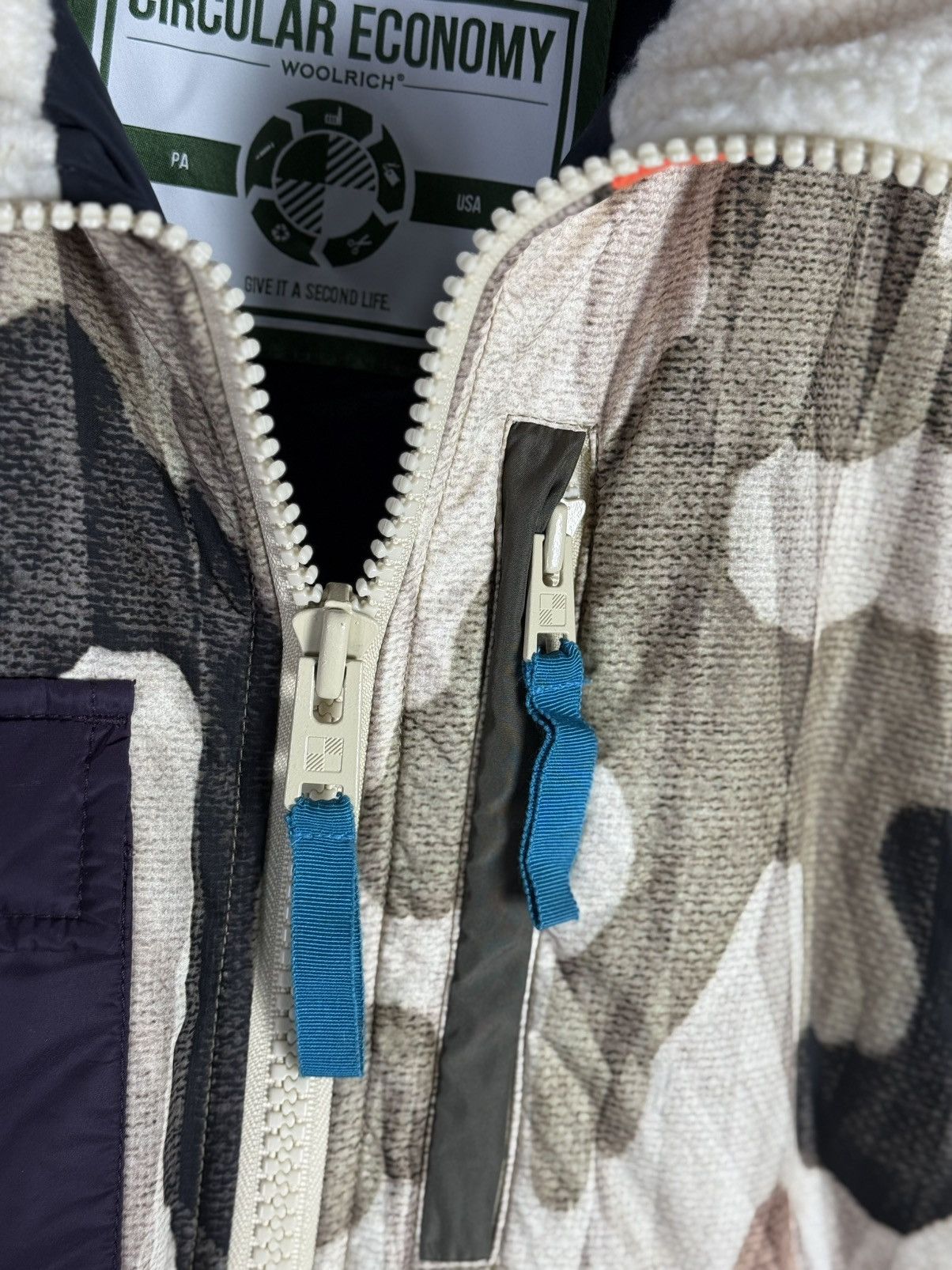 Woolrich Woolen Mills Woolrich Woolen Mils Camouflag Puffer Faux Fur Sherpa Jacket Size US M / EU 48-50 / 2 - 11 Thumbnail