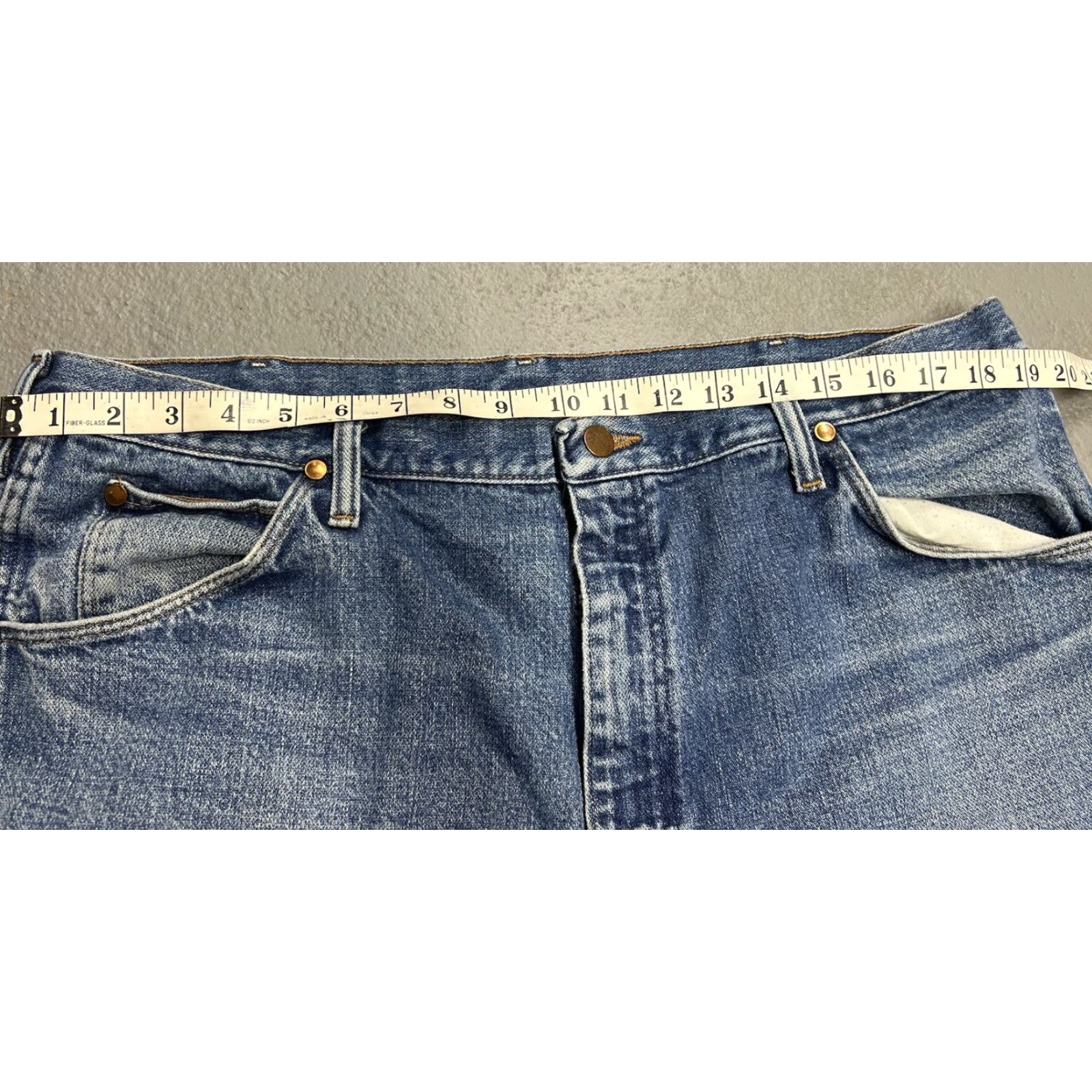Wrangler VINTAGE Wrangler Western Cowboy Jeans Mens 40x30 Light Blue Bootcut 31MWZGK 30 Inseam Stains Size US 40 / EU 56 - 4 Thumbnail