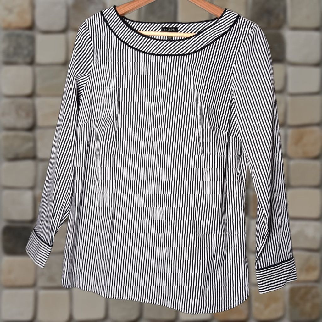 Talbots VINTAGE Talbots Women's Blouse Pullover Size Small Black White Striped Cotton Classic Fitted Sleeve Zipper Size S / US 4 / IT 40 - 1 Thumbnail