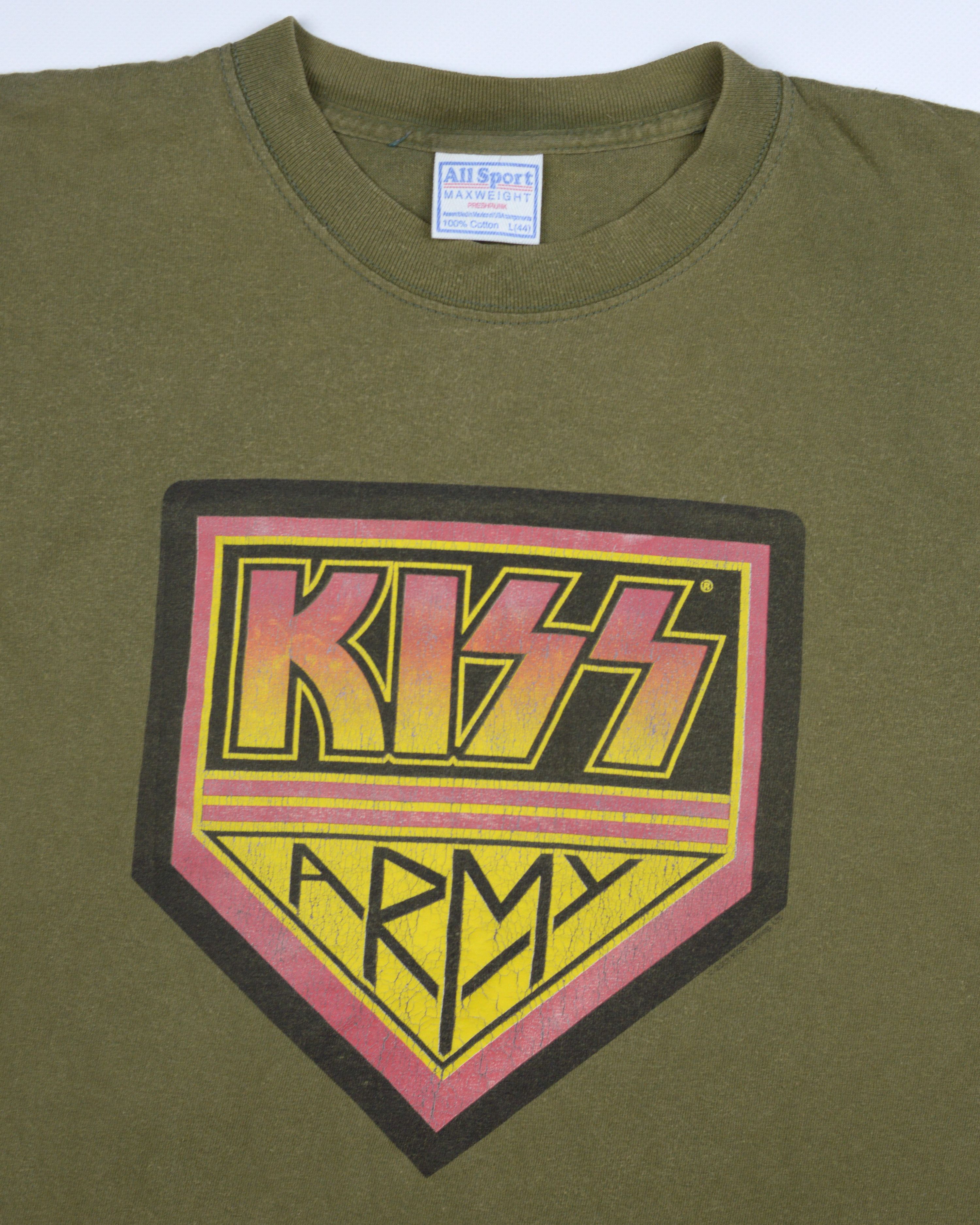 Vintage Vintage Kiss Army 90s t shirt Size US L / EU 52-54 / 3 - 2 Thumbnail