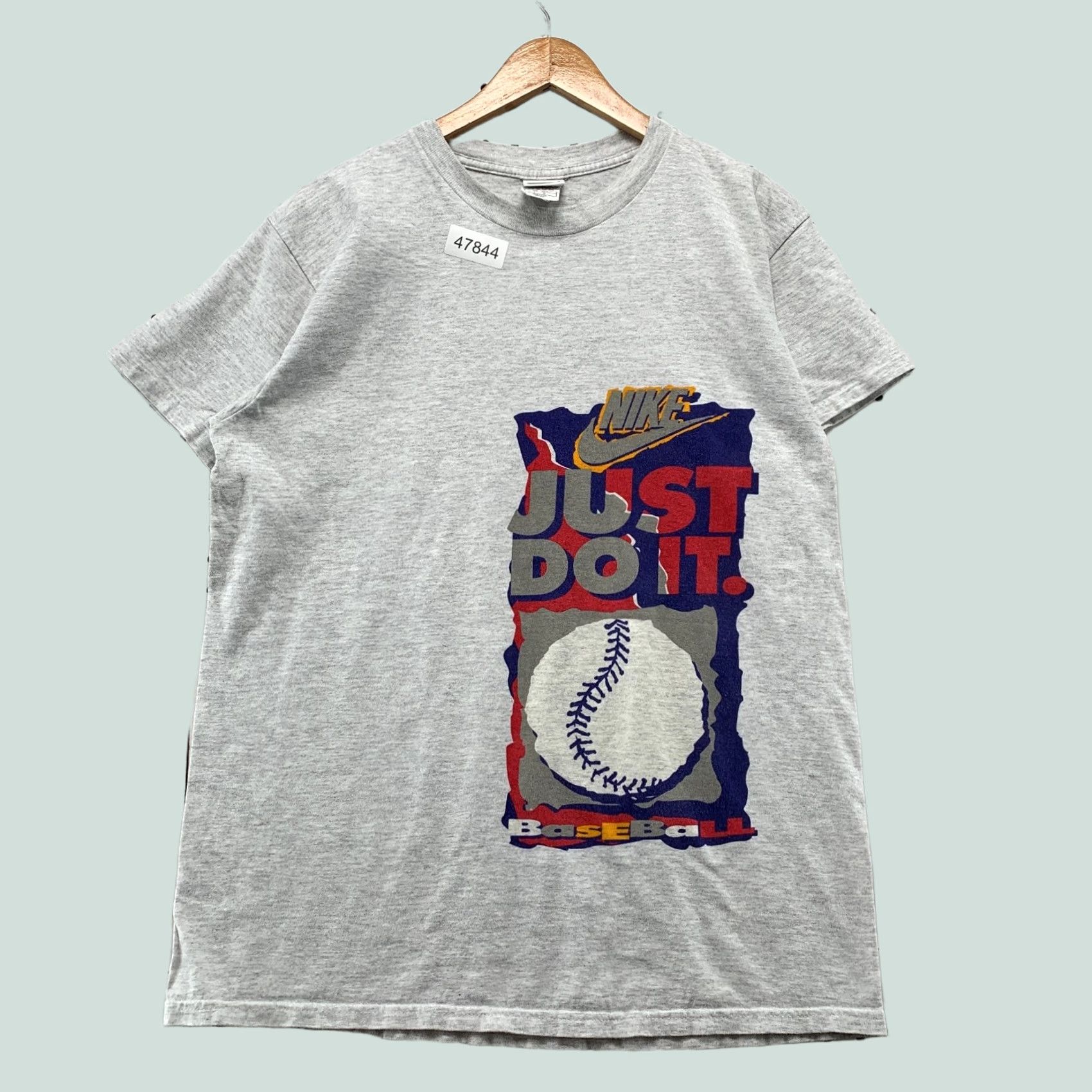 Nike VINTAGE Nike Baseball T Shirt Mens L Gray Just Do It 90s USA Nike Shirt Mens Large Gray 90s Size US L / EU 52-54 / 3 - 1 Thumbnail