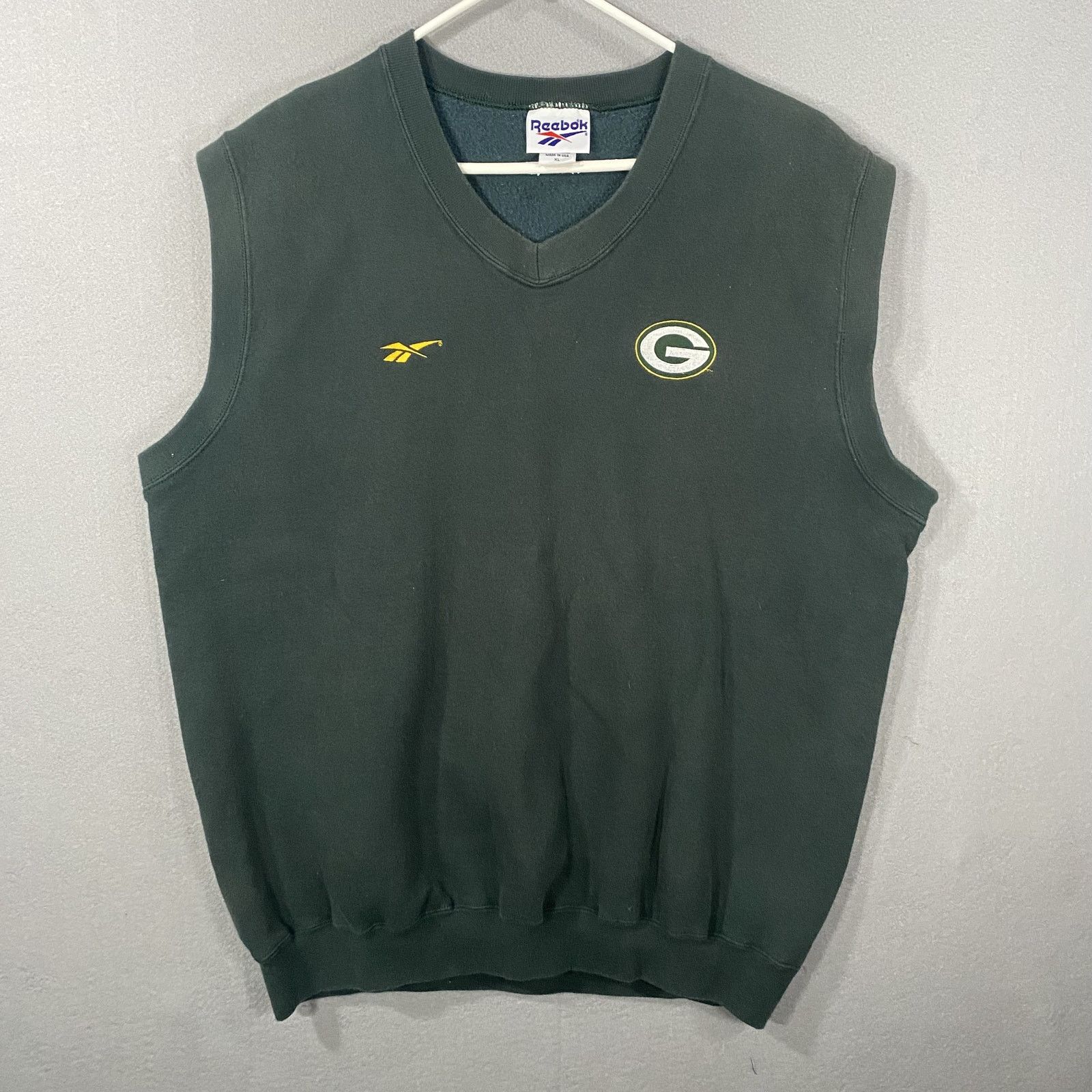 Reebok Vtg Reebok Green Bay Packers Sweater Vest Green USA Mens XL Size US XL / EU 56 / 4 - 1 Thumbnail
