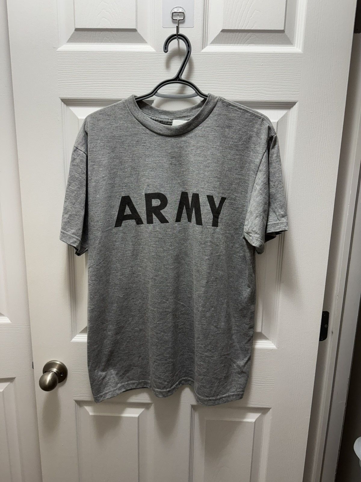 Vintage Army Grey T-Shirt Vintage Official Military Wear Grey Size US M / EU 48-50 / 2 - 1 Thumbnail