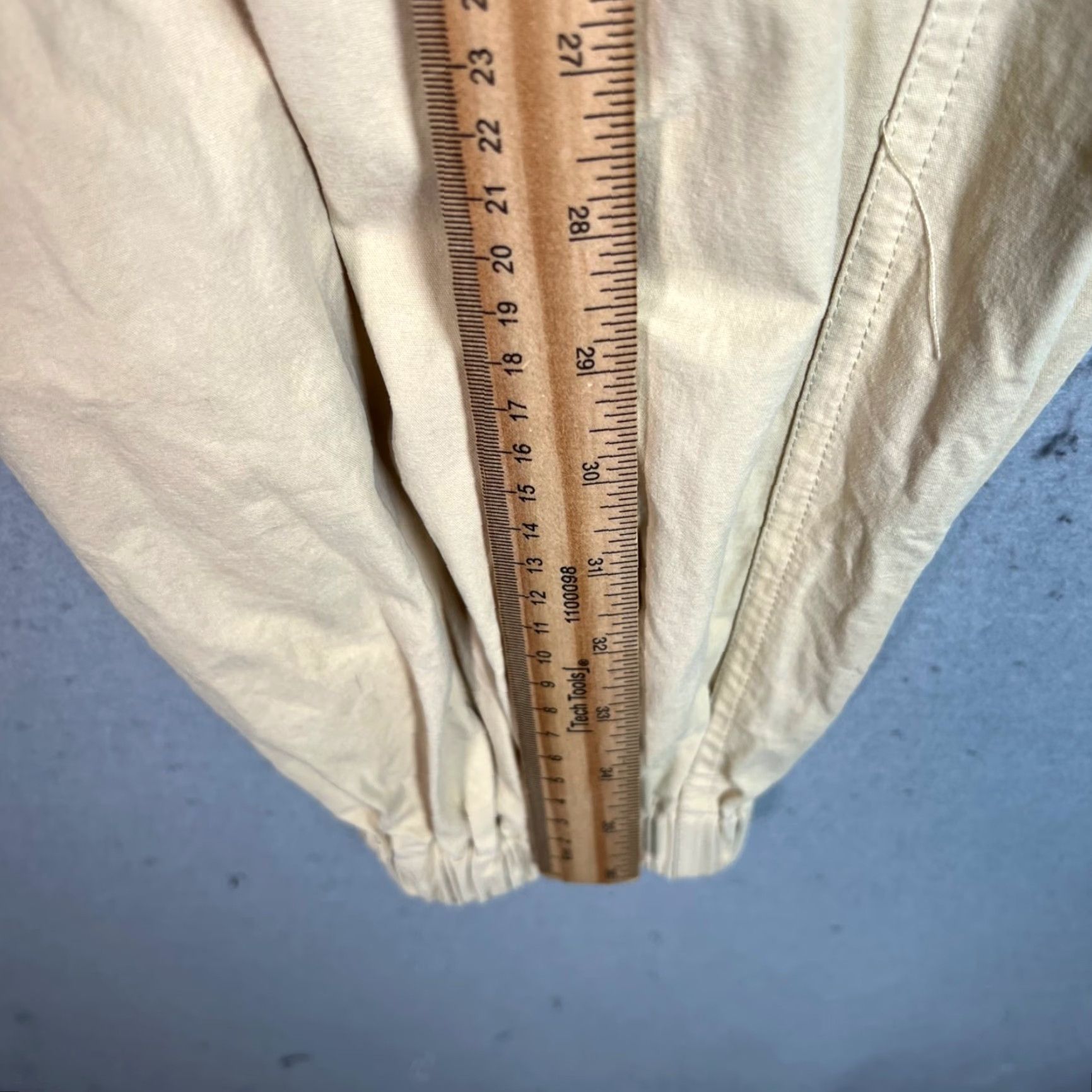 Vintage VINTAGE Grey Lab Pants Cargo High-Waisted Paperbag Belted Elastic Cuffs Women M Beige Gray Lab Adult Medium Size 32" / US 10 / IT 46 - 6 Thumbnail
