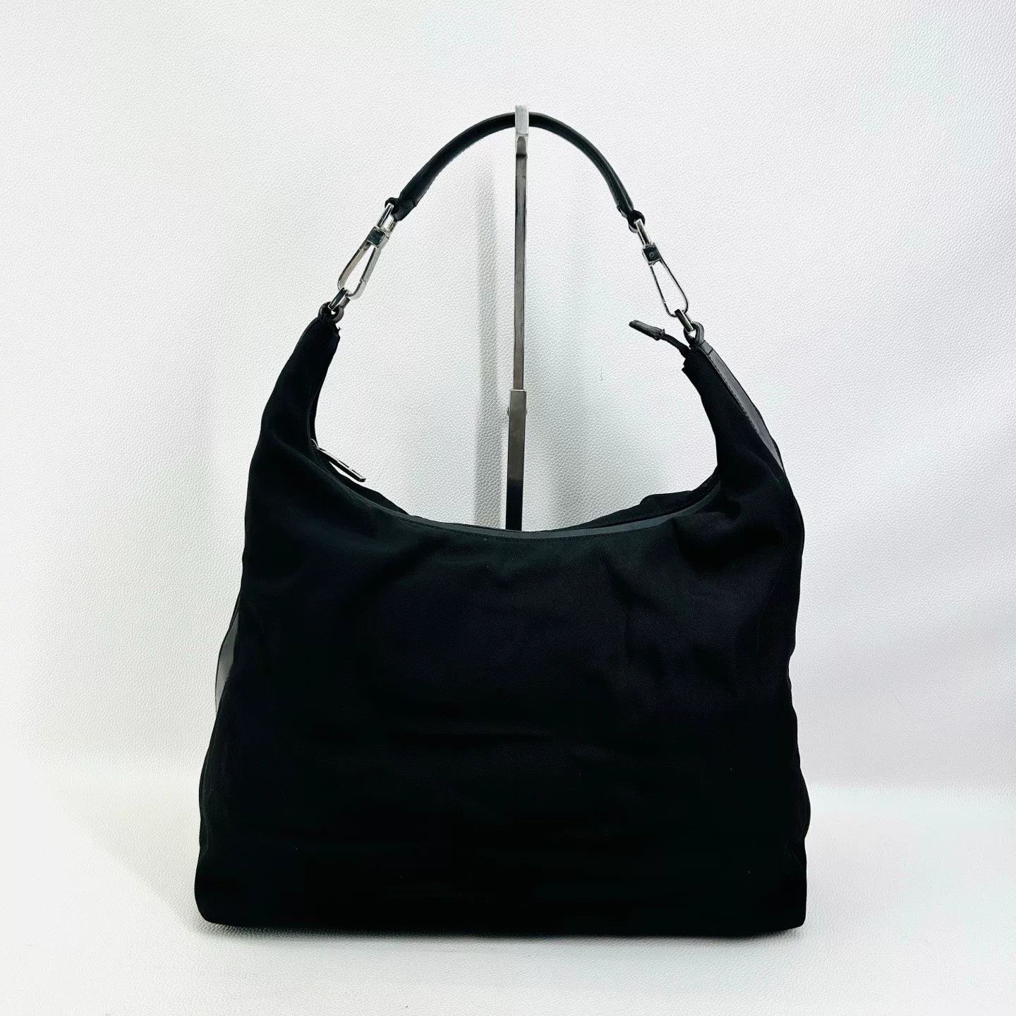 Gucci Pre-loved Bag Very good condition Size ONE SIZE - 1 Thumbnail