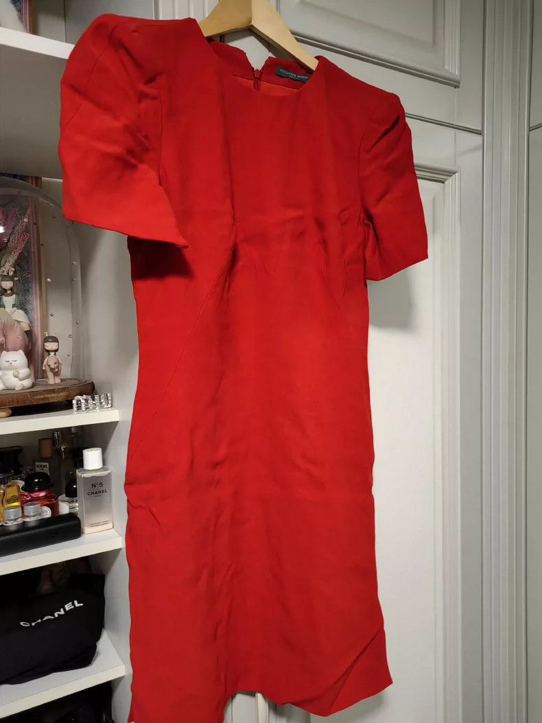 Alexander McQueen Red Dress with Cape Sleeves- DMC Size 24" / US 00 / IT 34 - 1 Thumbnail
