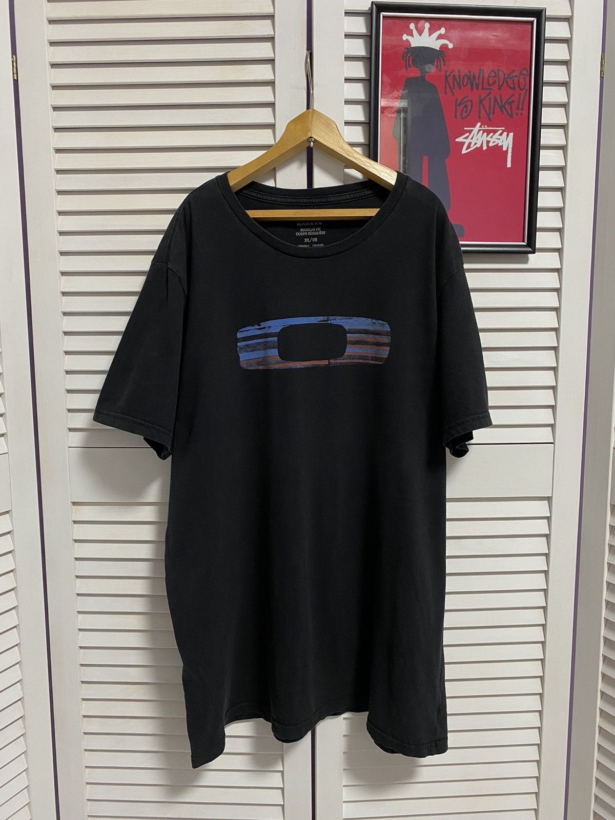 Oakley × Vintage T-Shirt Tee Oakley Big Logo Print Graphic Size US XL / EU 56 / 4 - 1 Thumbnail