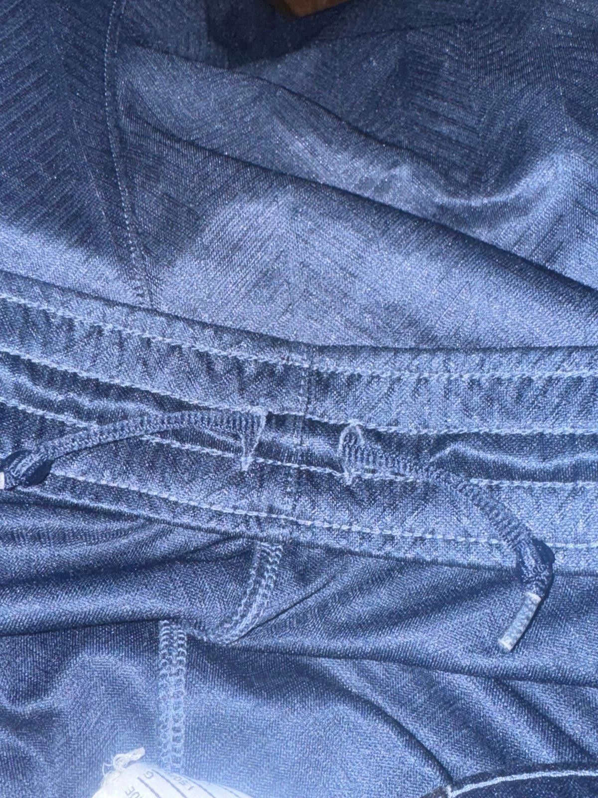 Nike 90s Nike Basketball Hoops Mesh Shorts Rare Sz L Mens Silky Size US 34 / EU 50 - 6 Thumbnail