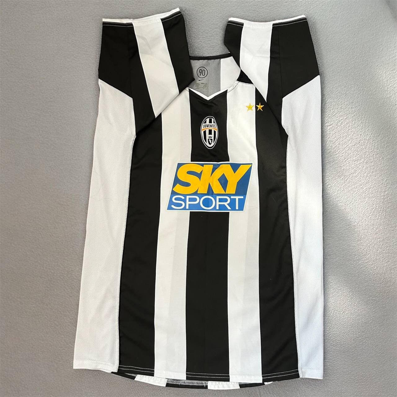 Vintage Juventus 2004 2005 Home Football Soccer Jersey Top Nike Size US M / EU 48-50 / 2 - 2 Thumbnail
