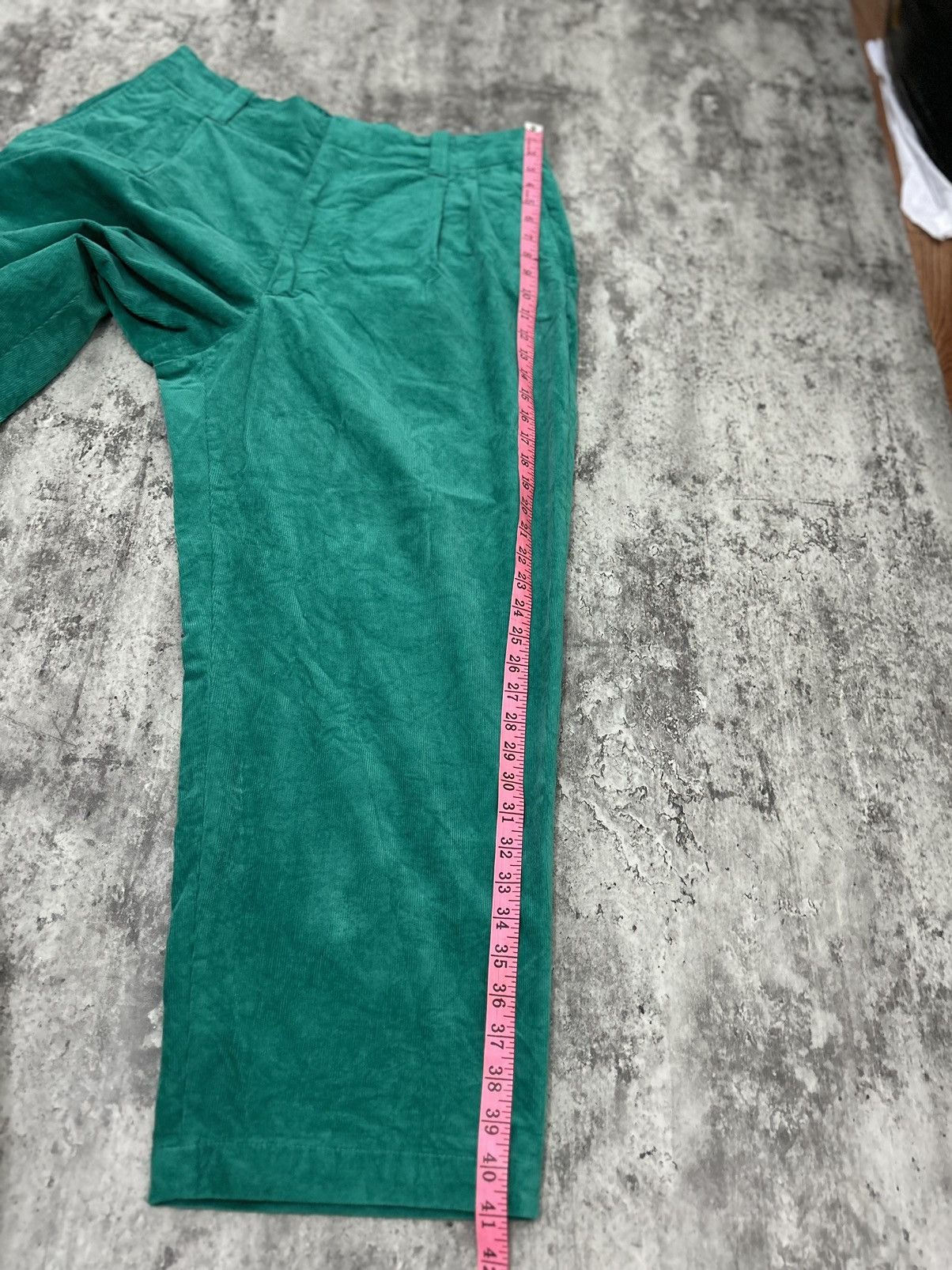 Marni × Uniqlo MARNI x Uniqlo Corduroy Wide-Fit Pleated Pants Size US 37 - 20 Thumbnail