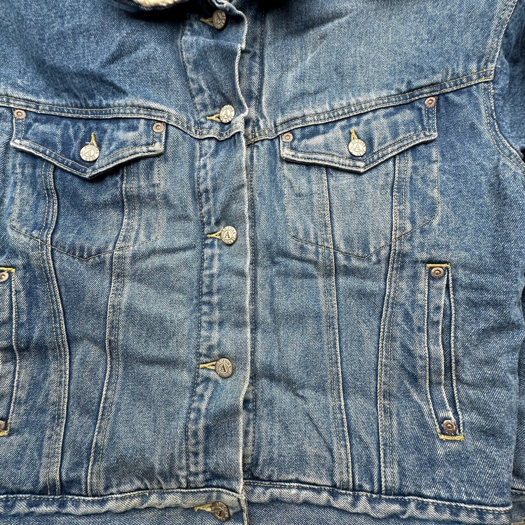 Vintage VINTAGE Arizona Jean Company Denim Jean Trucker Jacket Bomber Jacket Mens Small Sherpa Lined Button Pockets Size US 29 - 6 Thumbnail