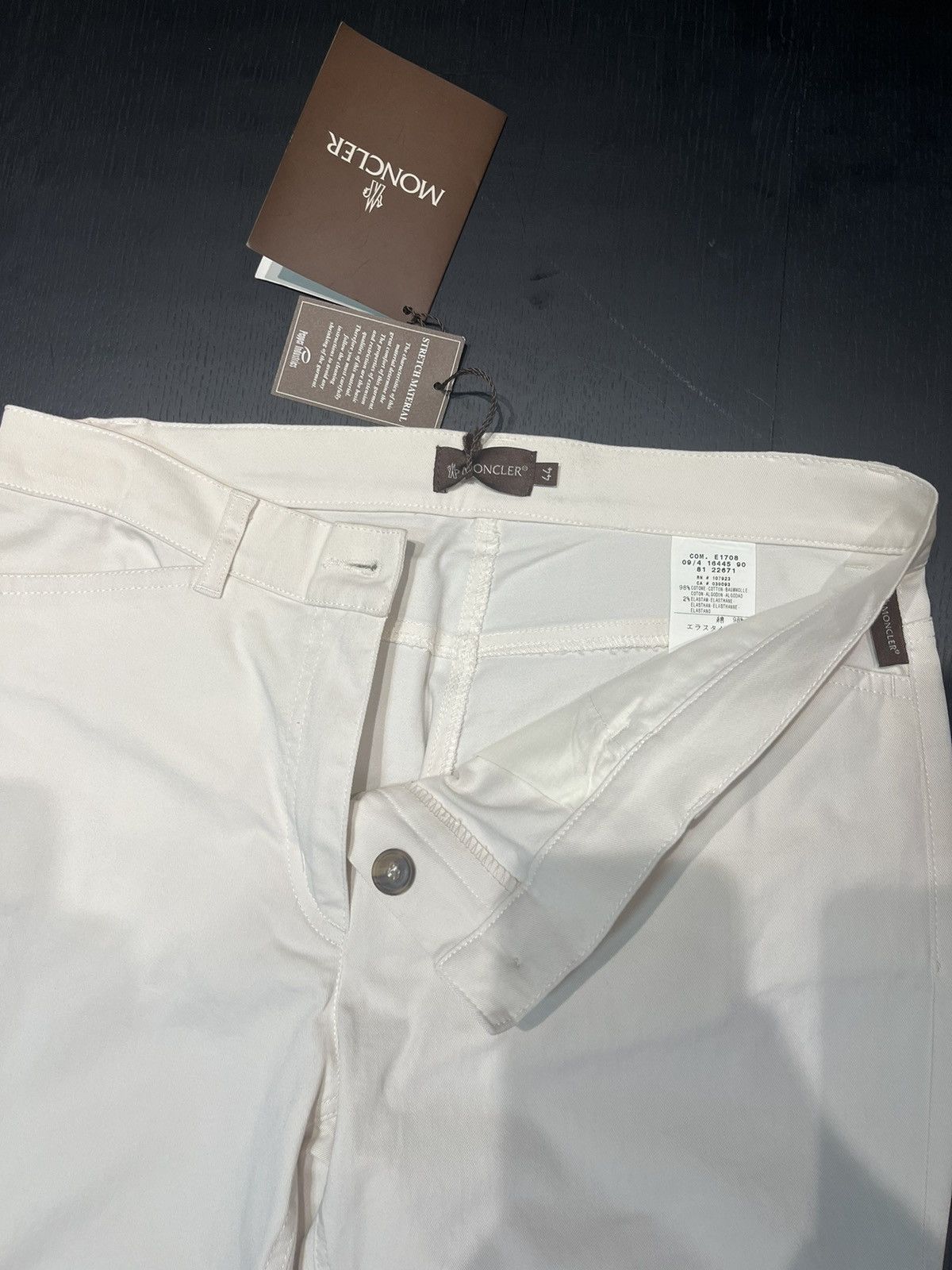 Moncler × Vintage Moncler Ladies’ White Cotton 1-Button Trouser Pants Y2K Size 30" / US 8 / IT 44 - 4 Thumbnail