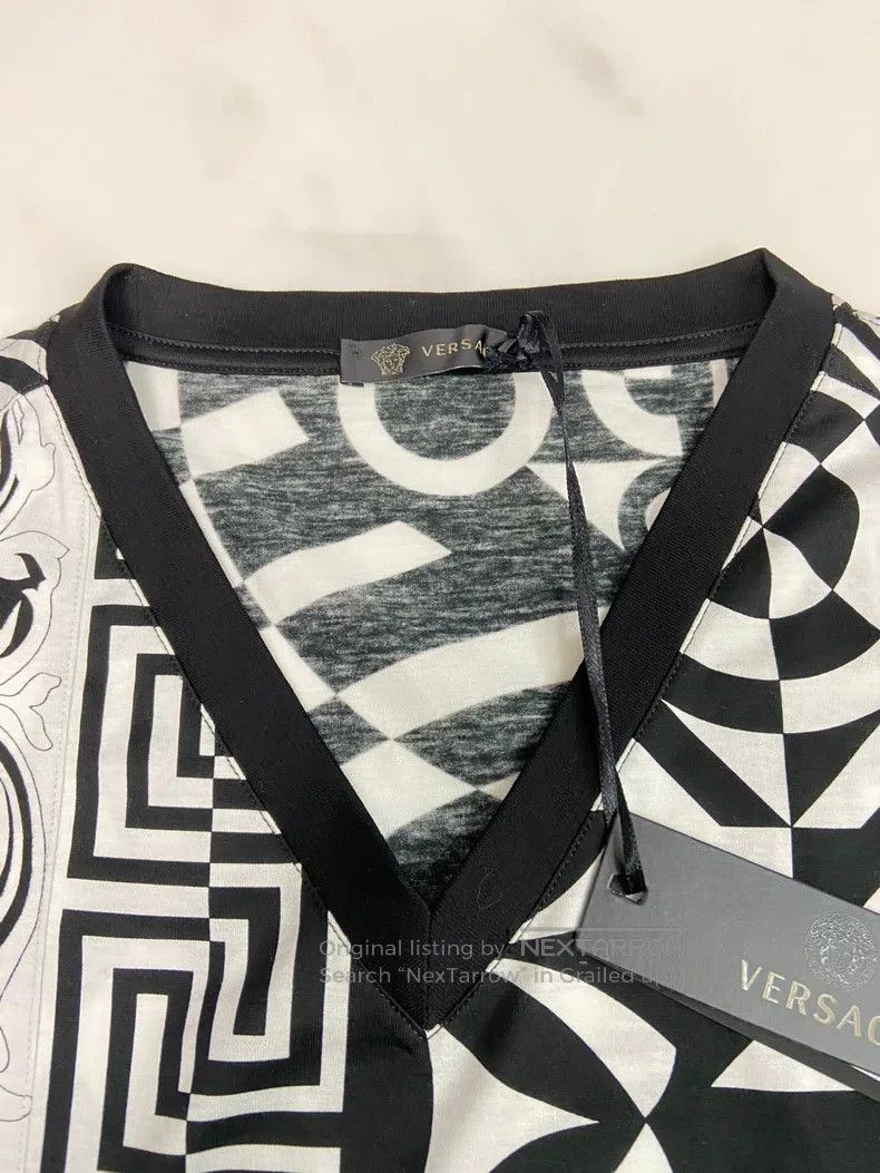 Versace Versace Baroque black and white patterned T-shirt Size US XXL / EU 58 / 5 - 6 Thumbnail