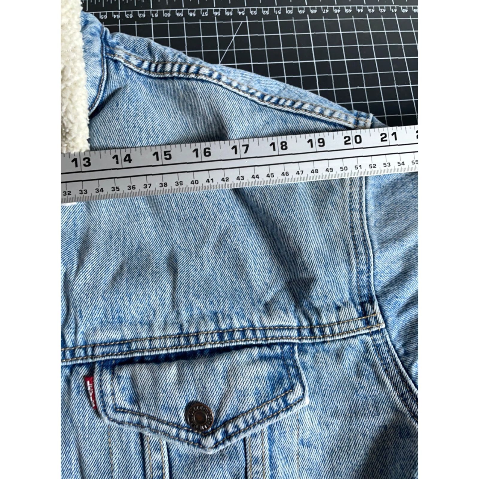 Levi's Levi's Premium Sherpa Lined Denim Jacket Men's Small Blue Big E Snap Button Casual Retro 90s Grunge Hipster Jacket Men Small Blue Denim Size US 29 - 7 Thumbnail