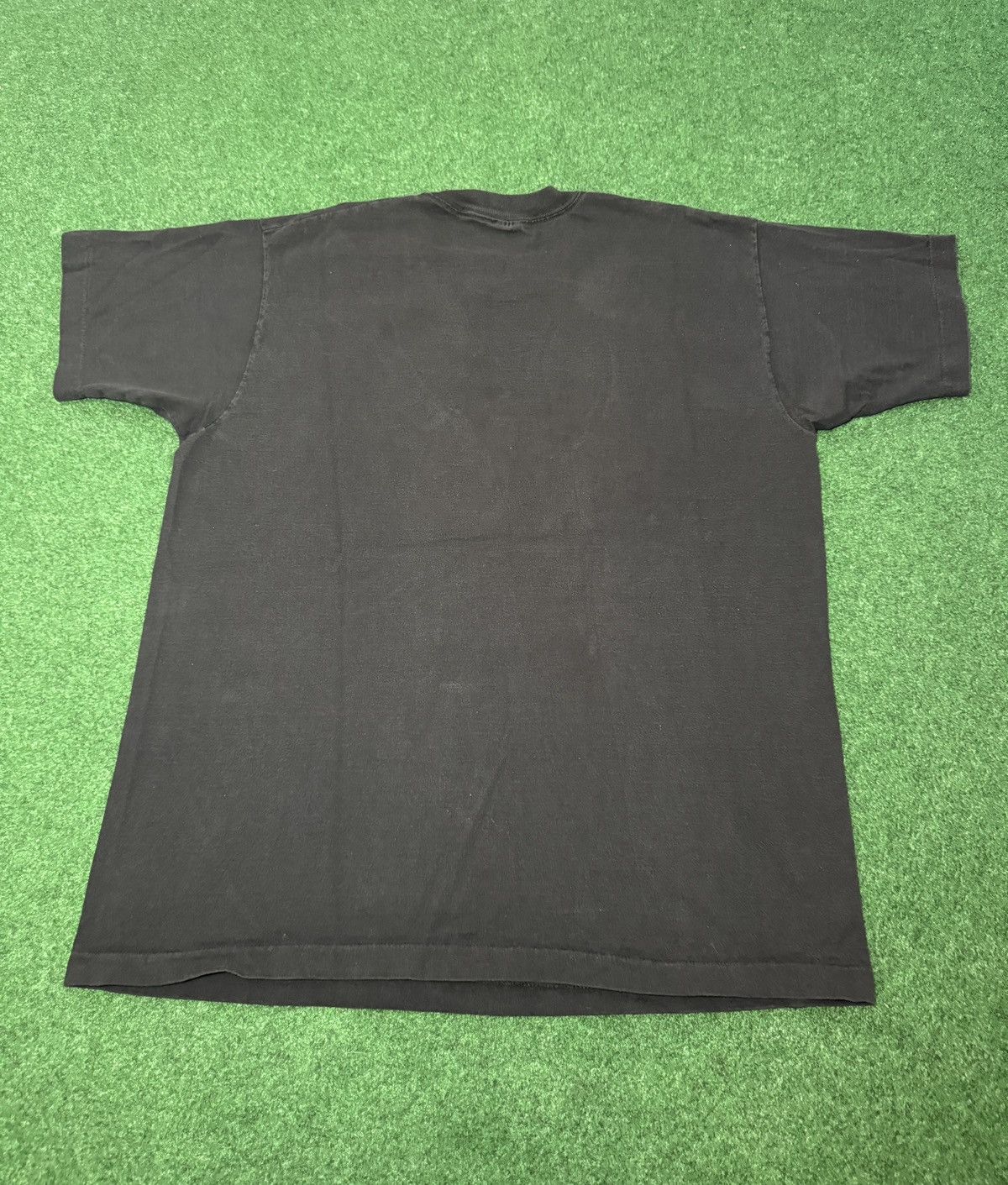 Fashion Victim Vtg 90s Infectious Waste Biohazard Fashion Victim T Shirt Size US XL / EU 56 / 4 - 5 Thumbnail