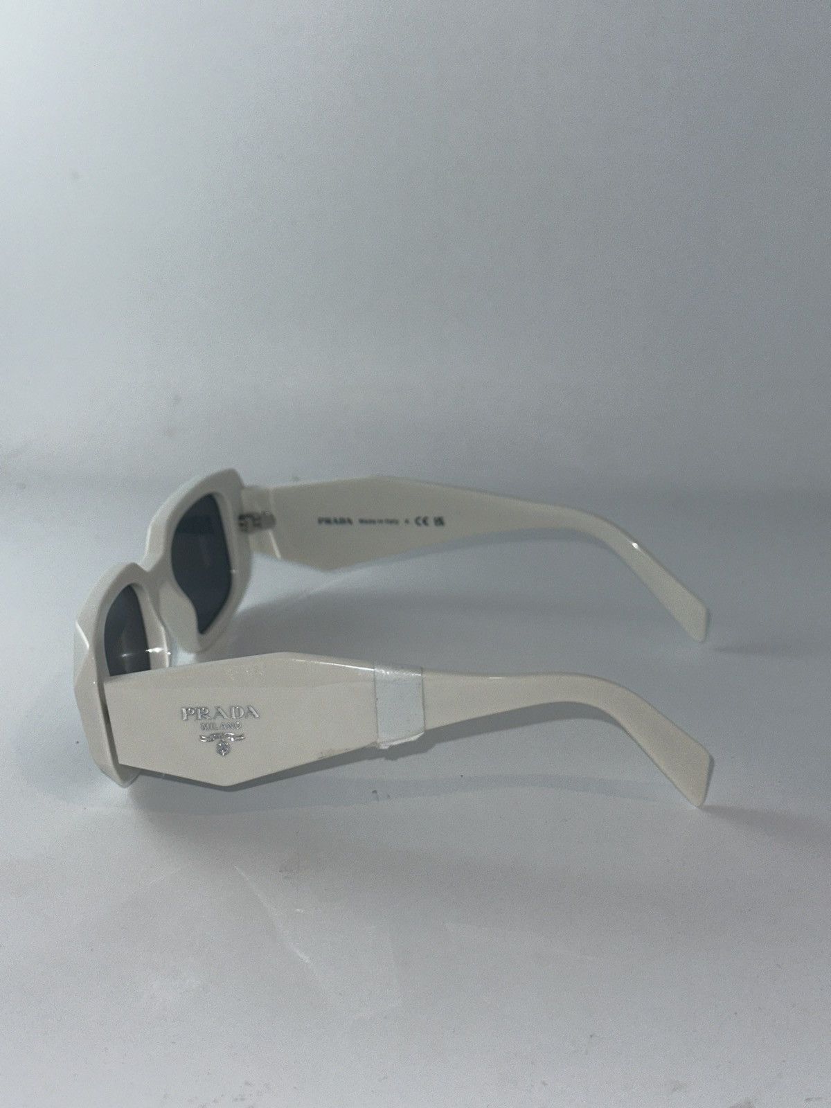 image of Prada Milano Sunglasses Pr17Ws in White, Women's