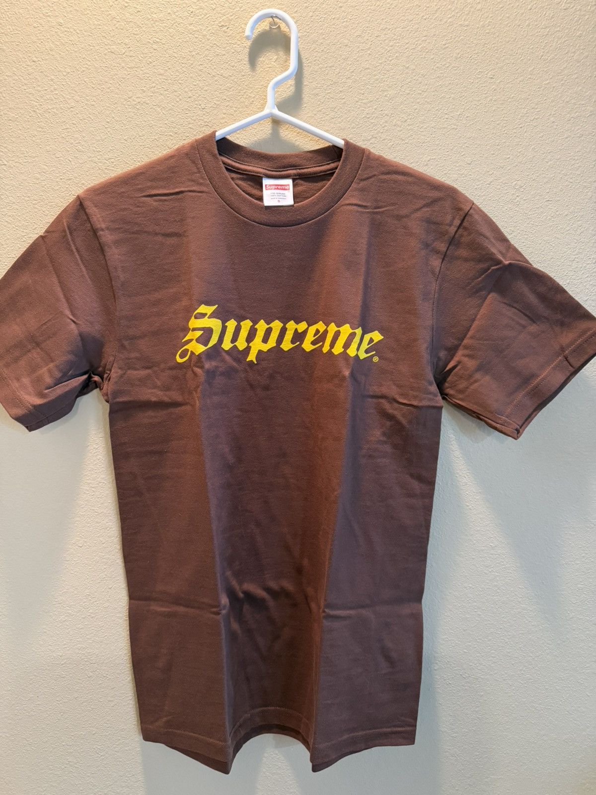 Supreme Supreme 