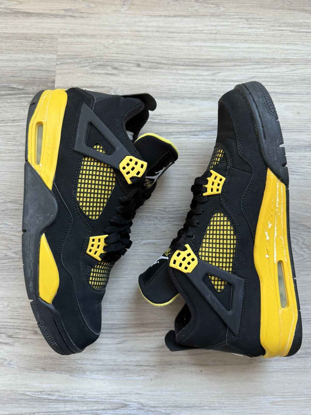 Jordan Brand Jordan 4 Thunder 2012 Size US 11 / EU 44 - 2 Thumbnail