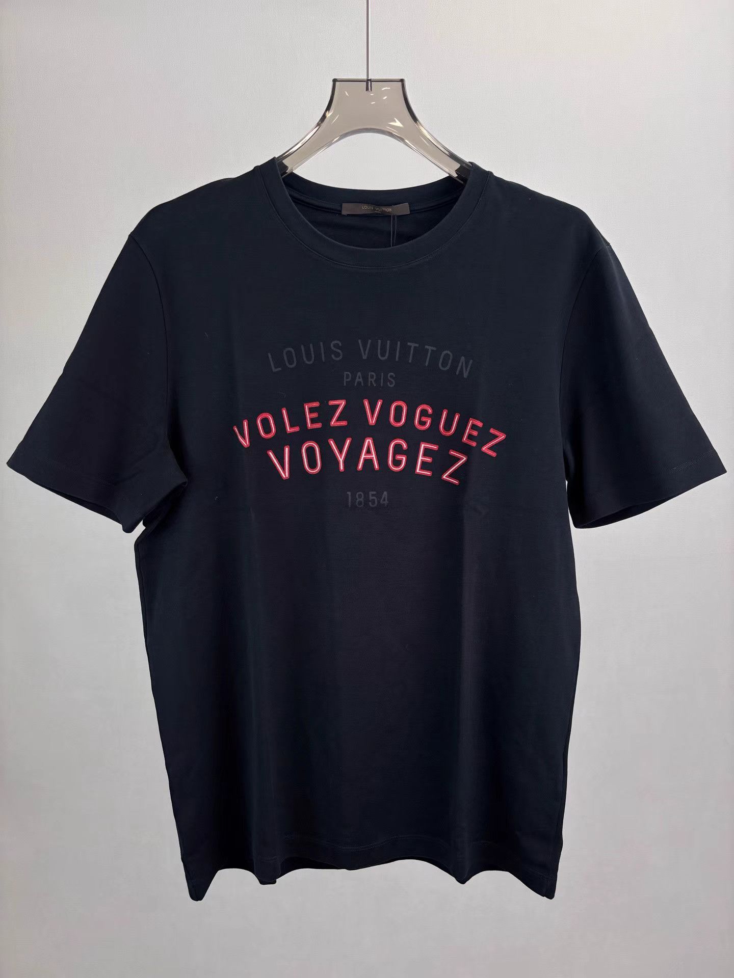 Louis Vuitton LV Black & Red Letter LOGO Short Sleeve K1 Size US XL / EU 56 / 4 - 1 Thumbnail