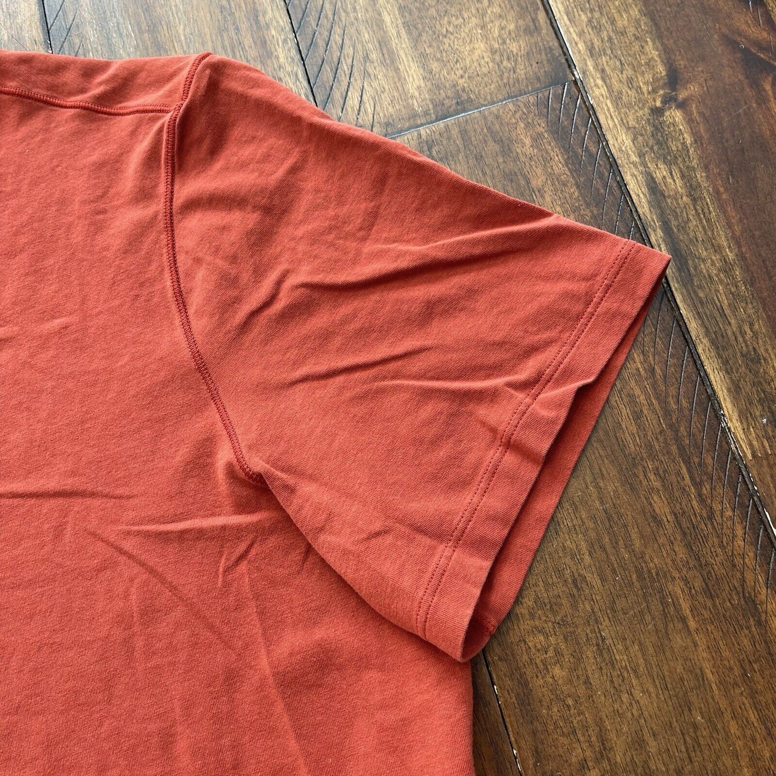 Lululemon Lululemon 5 year basic Short sleeve Tshirt XL Red Orange Size US XL / EU 56 / 4 - 4 Thumbnail