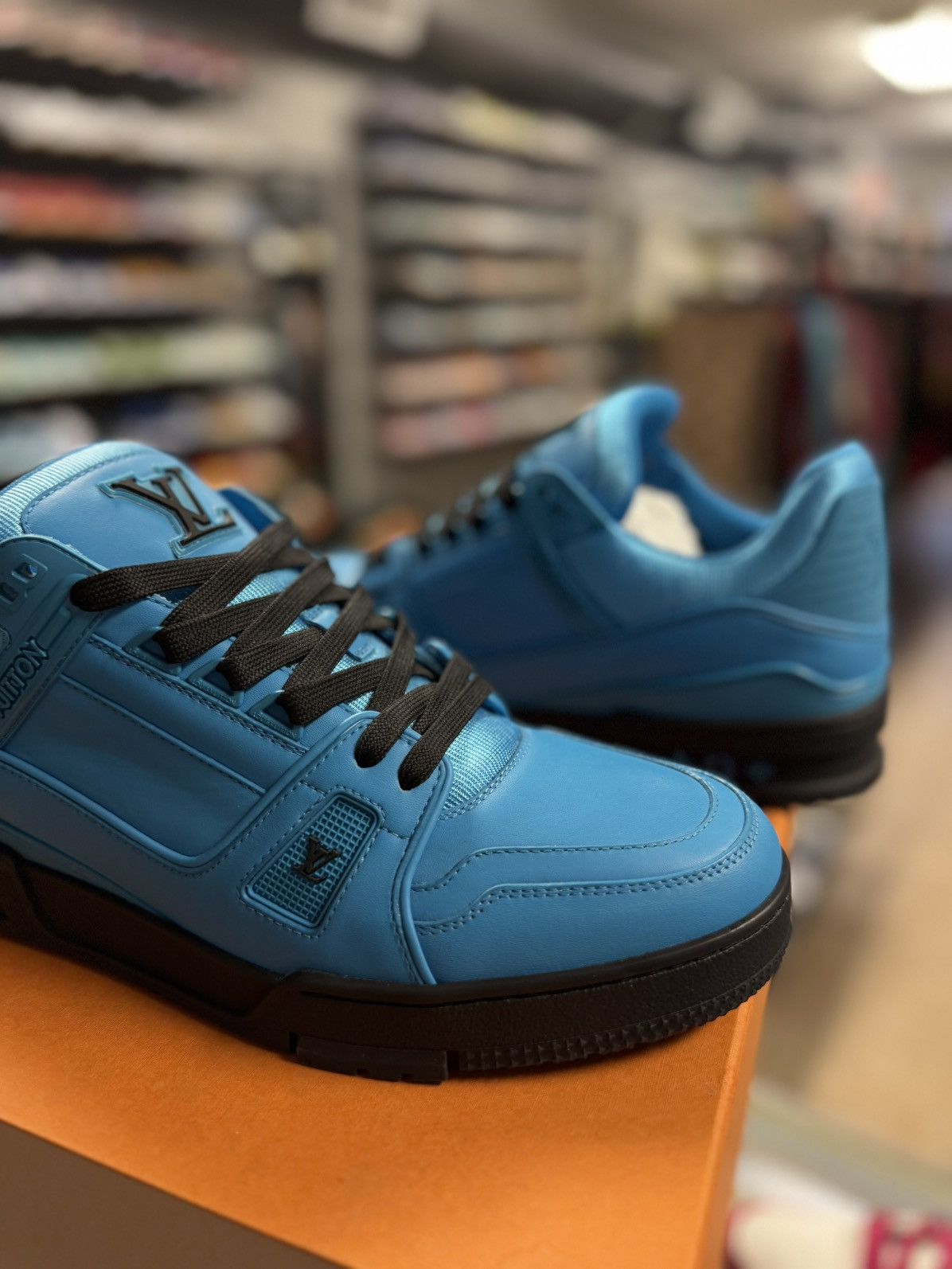 Louis Vuitton Louis Vuitton Blue Trainer Low Top Size 9LV/10US (NEW) Size US 10 / EU 43 - 3 Thumbnail