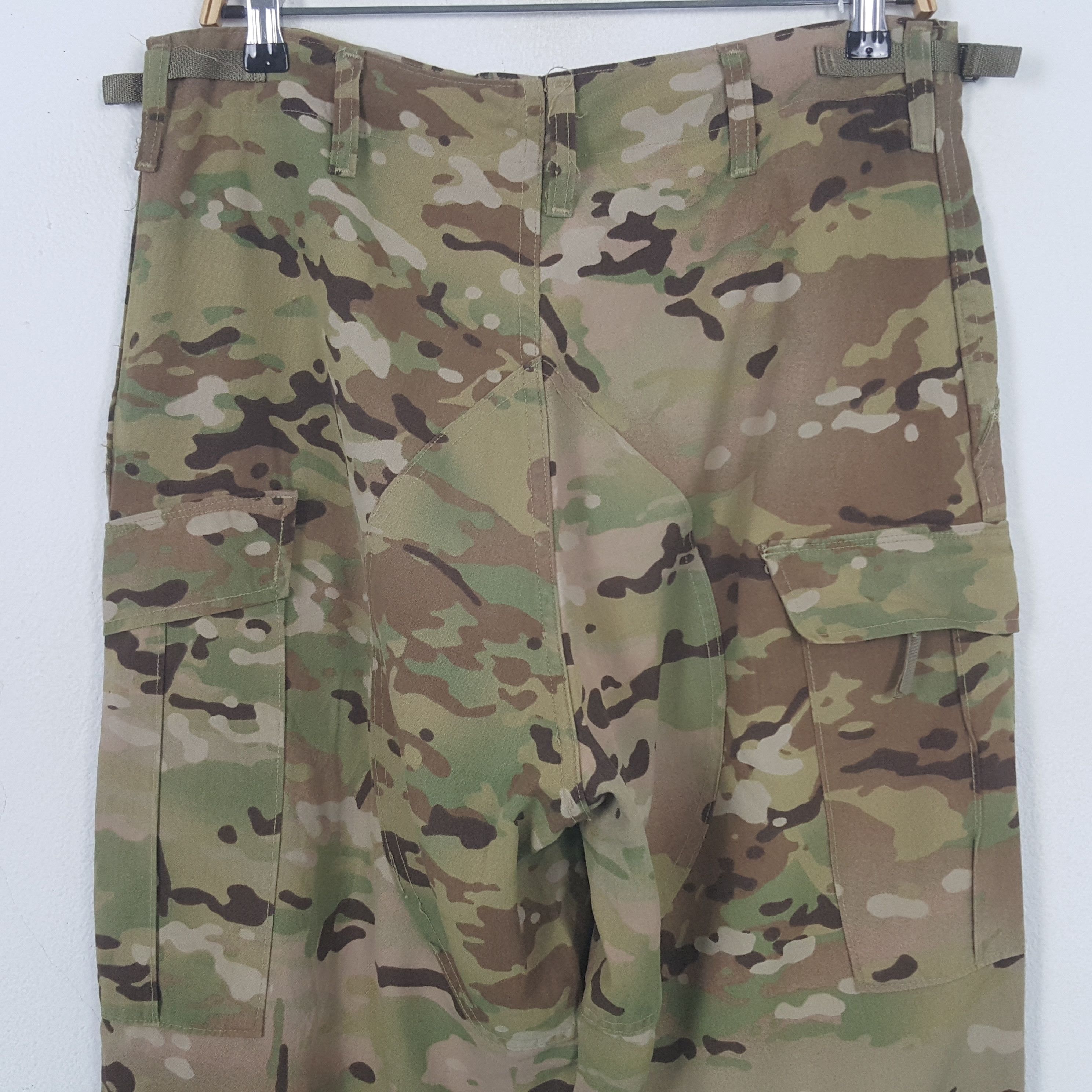 Vintage Vintage Military Camo Cargo Style Pants Size US 33 - 5 Thumbnail