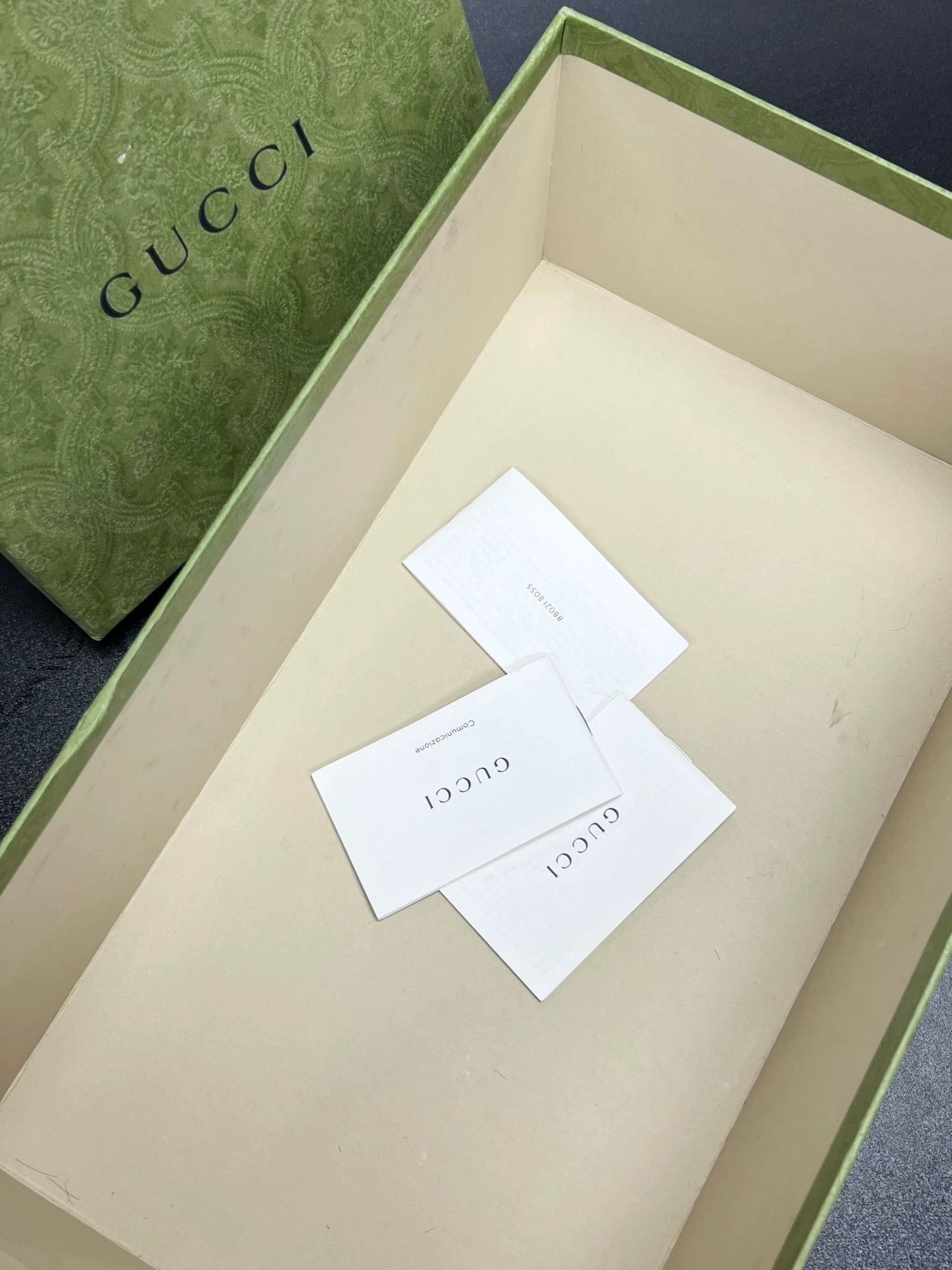 Gucci gucci rhyton dad sneakers with logo Size US 10 / EU 43 - 8 Thumbnail