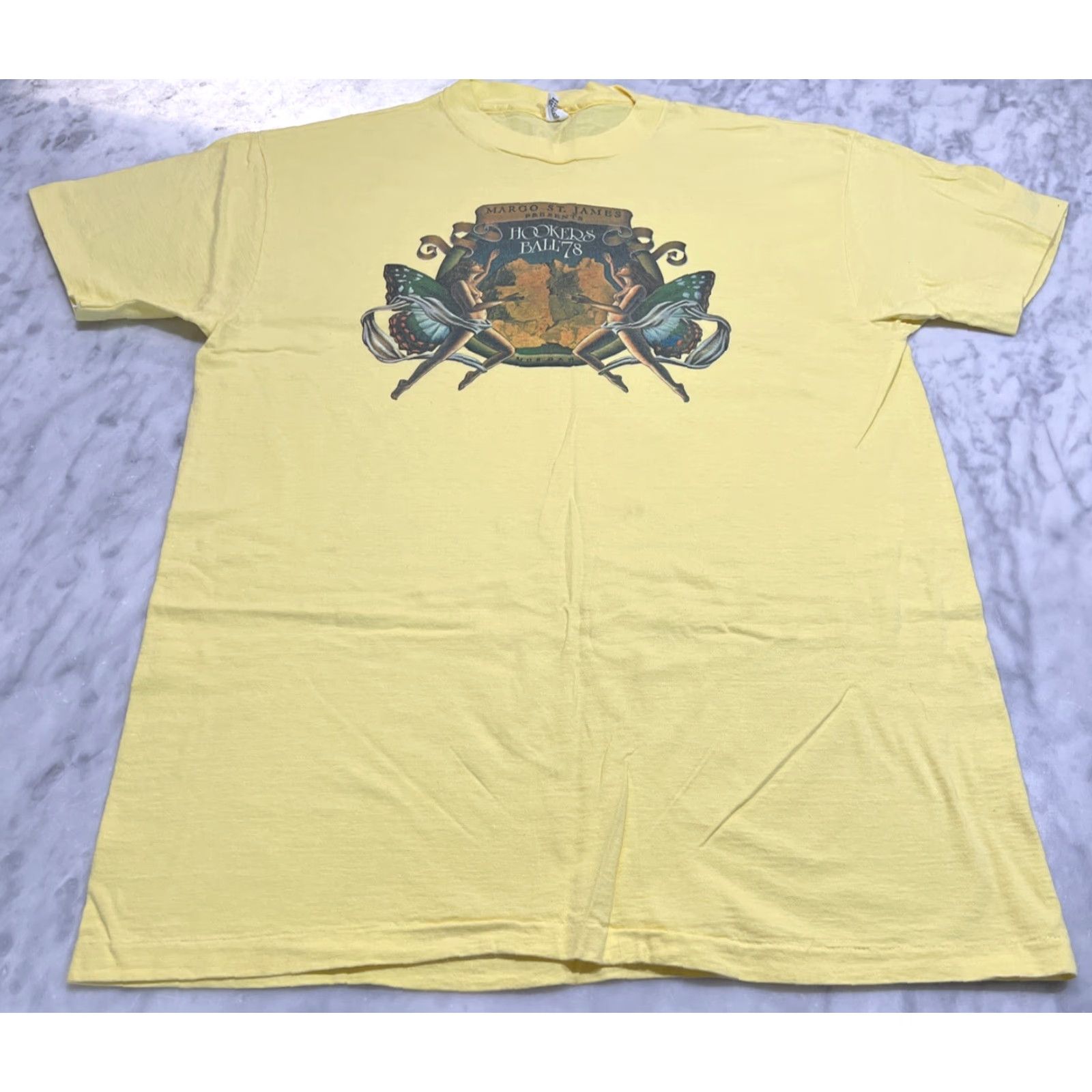 Hanes VINTAGE 1978 Hookers Ball Graphic Tee XL Hanes Short Sleeve Yellow Art Deco Unisex Size US XL / EU 56 / 4 - 7 Thumbnail
