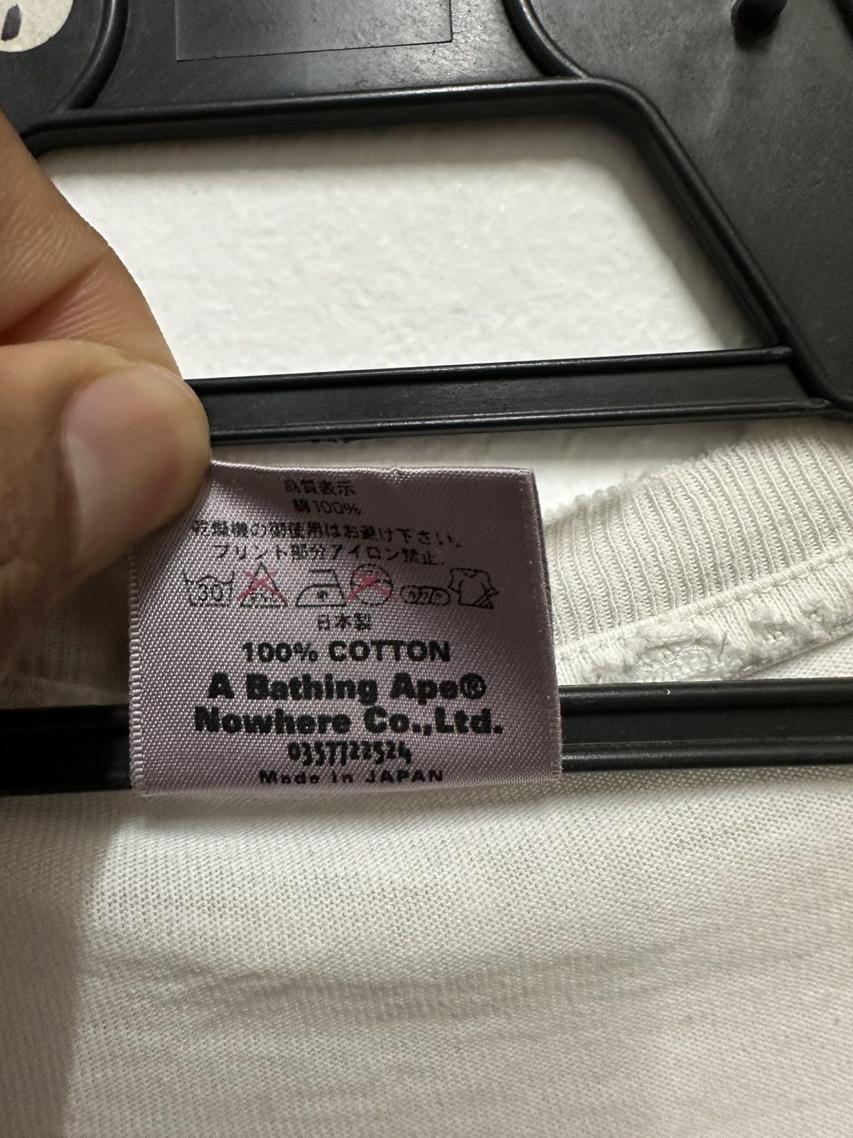 Bape Vintage Thrashed Sunfaded Bape Tshirt Size US L / EU 52-54 / 3 - 3 Thumbnail