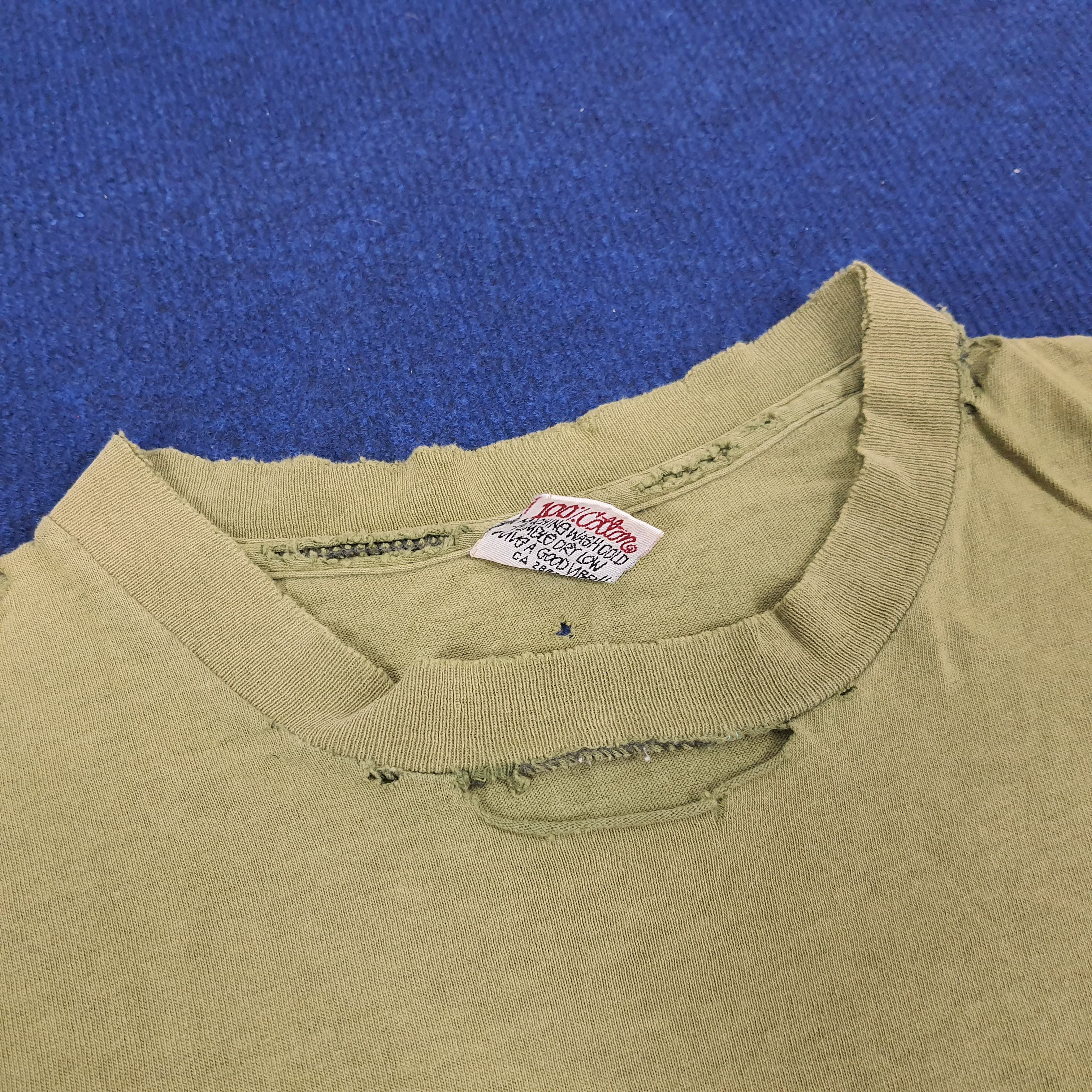 Other Vintage Stussy Deluxe Streetwear T-shirt Size US S / EU 44-46 / 1 - 5 Thumbnail