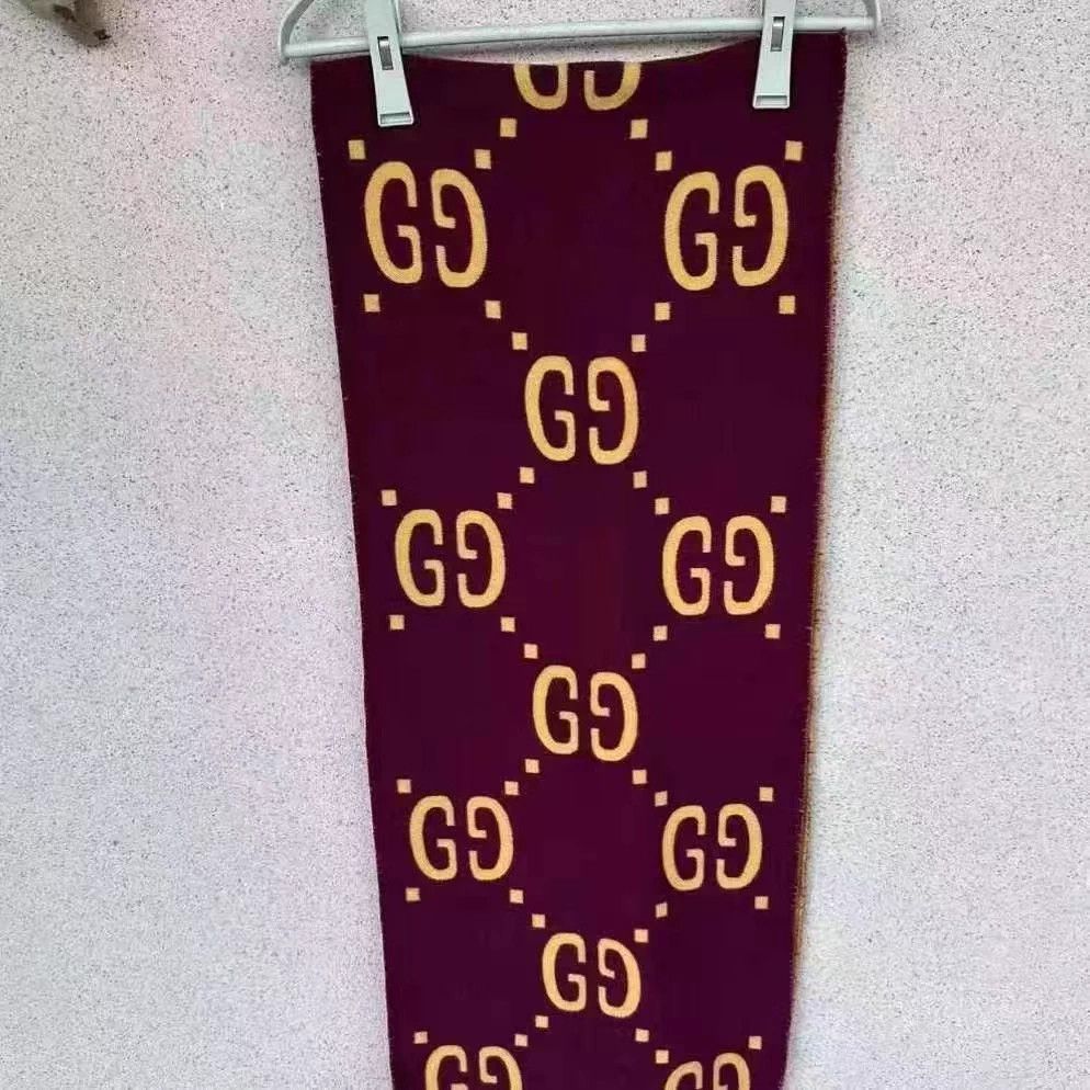 Gucci New Gucci all over print double-faced wool scarf Size ONE SIZE - 1 Thumbnail