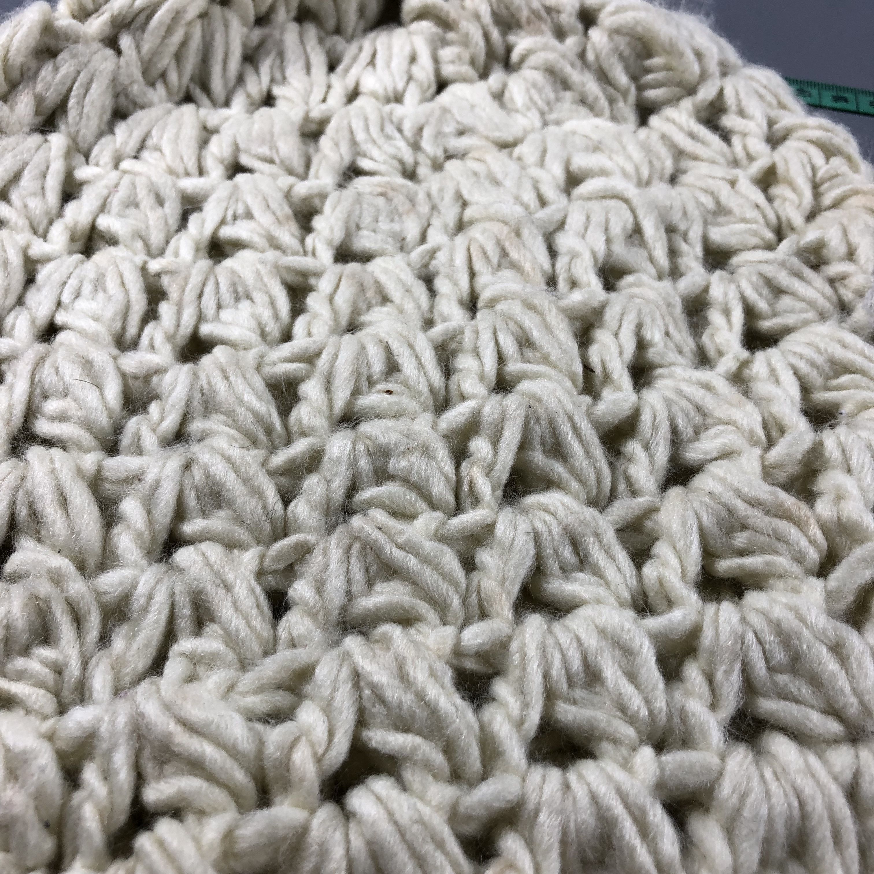 Vintage 2OZ Knit Earflap Bobble Beanie Snowcap Snow Hat B982 Size ONE SIZE - 7 Thumbnail