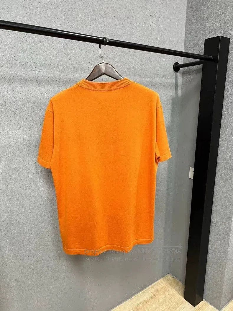 Louis Vuitton Louis Vuitton Orange Pin Short Sleeve Tee. Size US XL / EU 56 / 4 - 2 Thumbnail