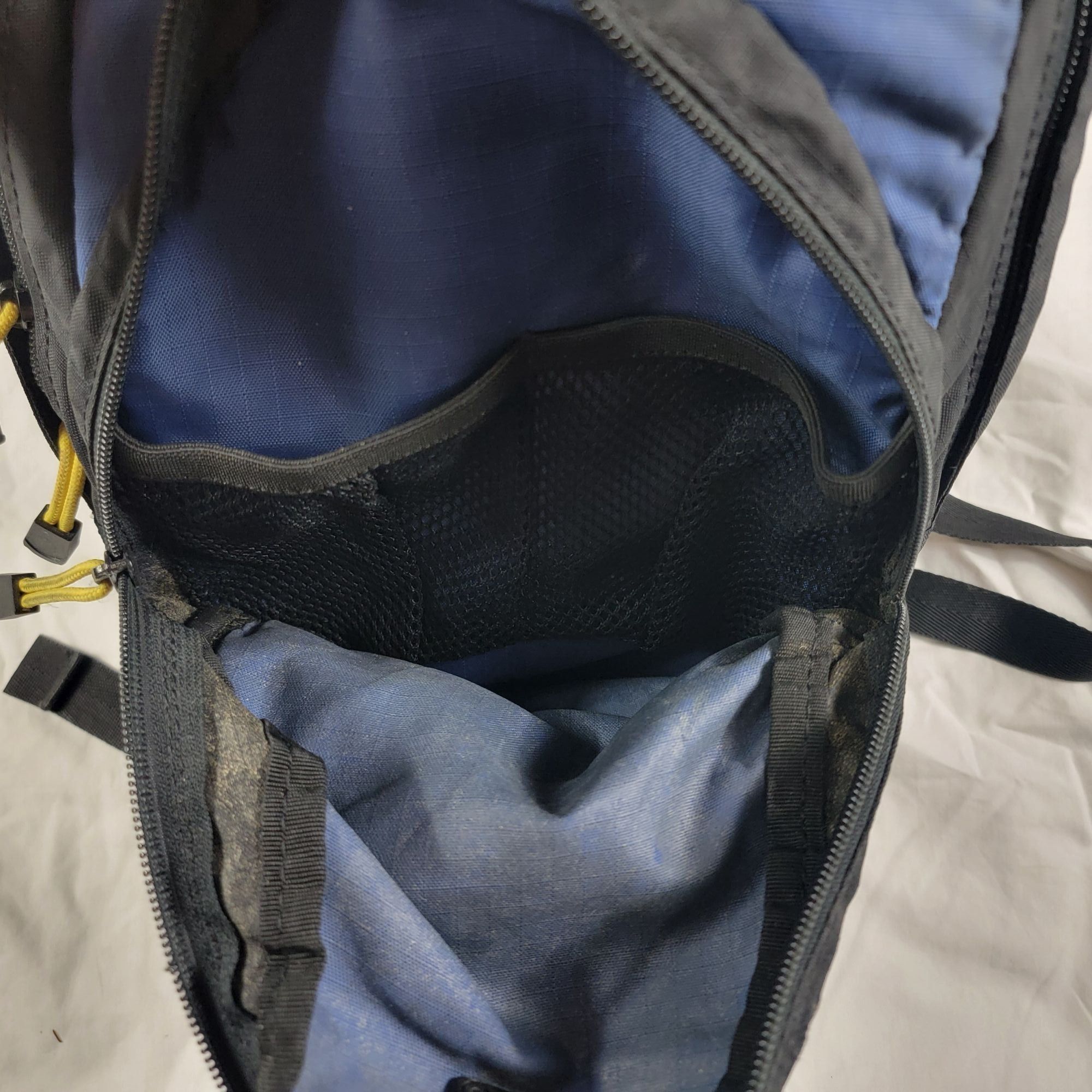 Other CamelBak Blowfish Expandable Hydration Backpack Black Blue H Size ONE SIZE - 7 Thumbnail