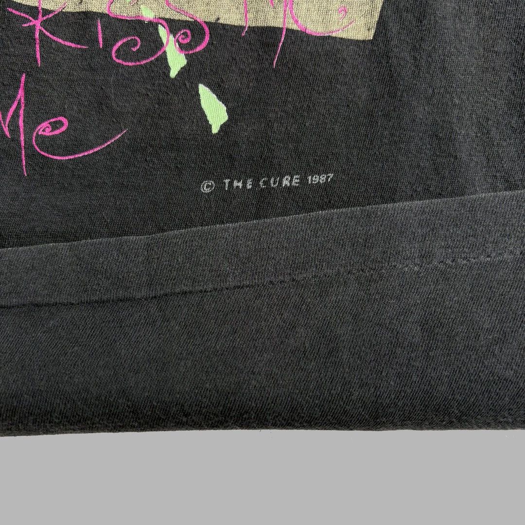 Band Tees The Cure 1987 80s Vintage Kiss Me Rare Band Concert T-Shirt Size US L / EU 52-54 / 3 - 3 Thumbnail