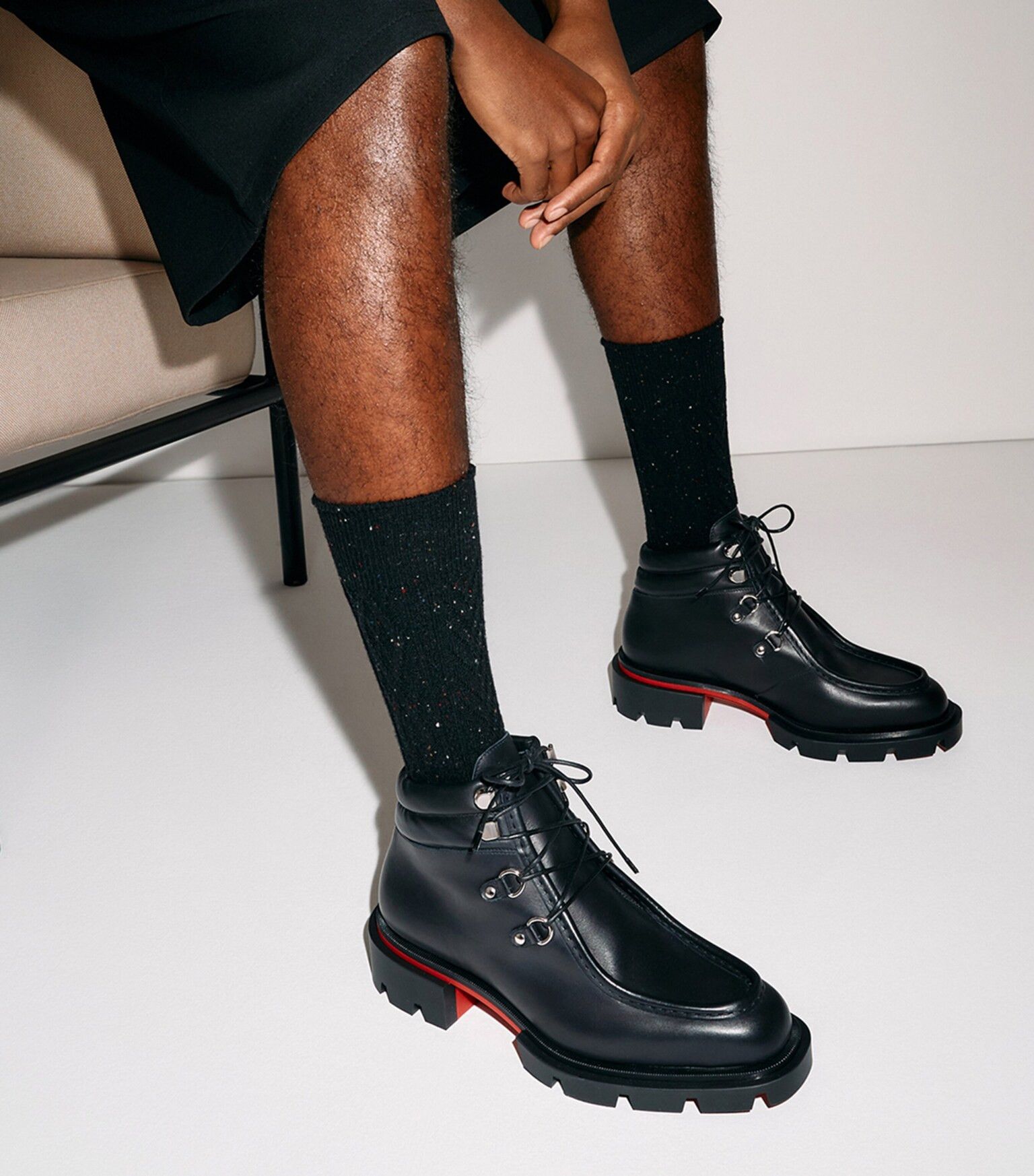 Christian Louboutin oc11z0625 Boots in Black Size US 11 / EU 44 - 2 Thumbnail