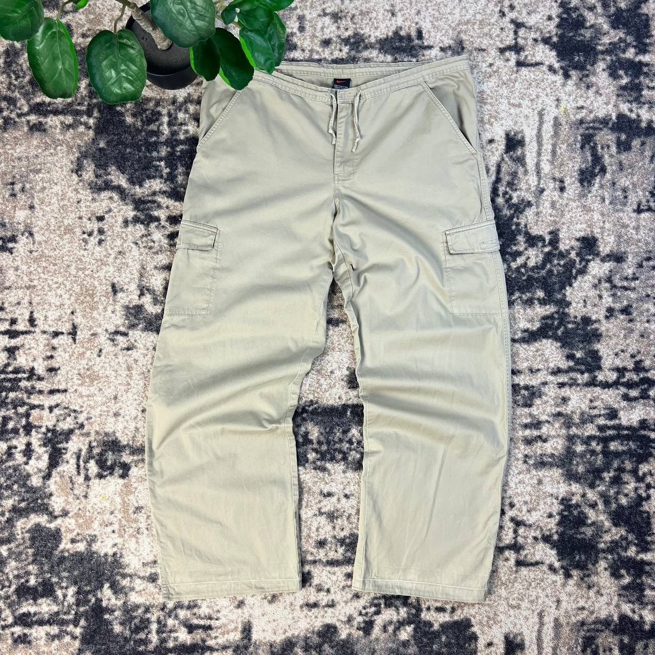 Nike Nike Vintage 90s Mini Logo Baggy Cargo Pants Size US 32 / EU 48 - 2 Thumbnail